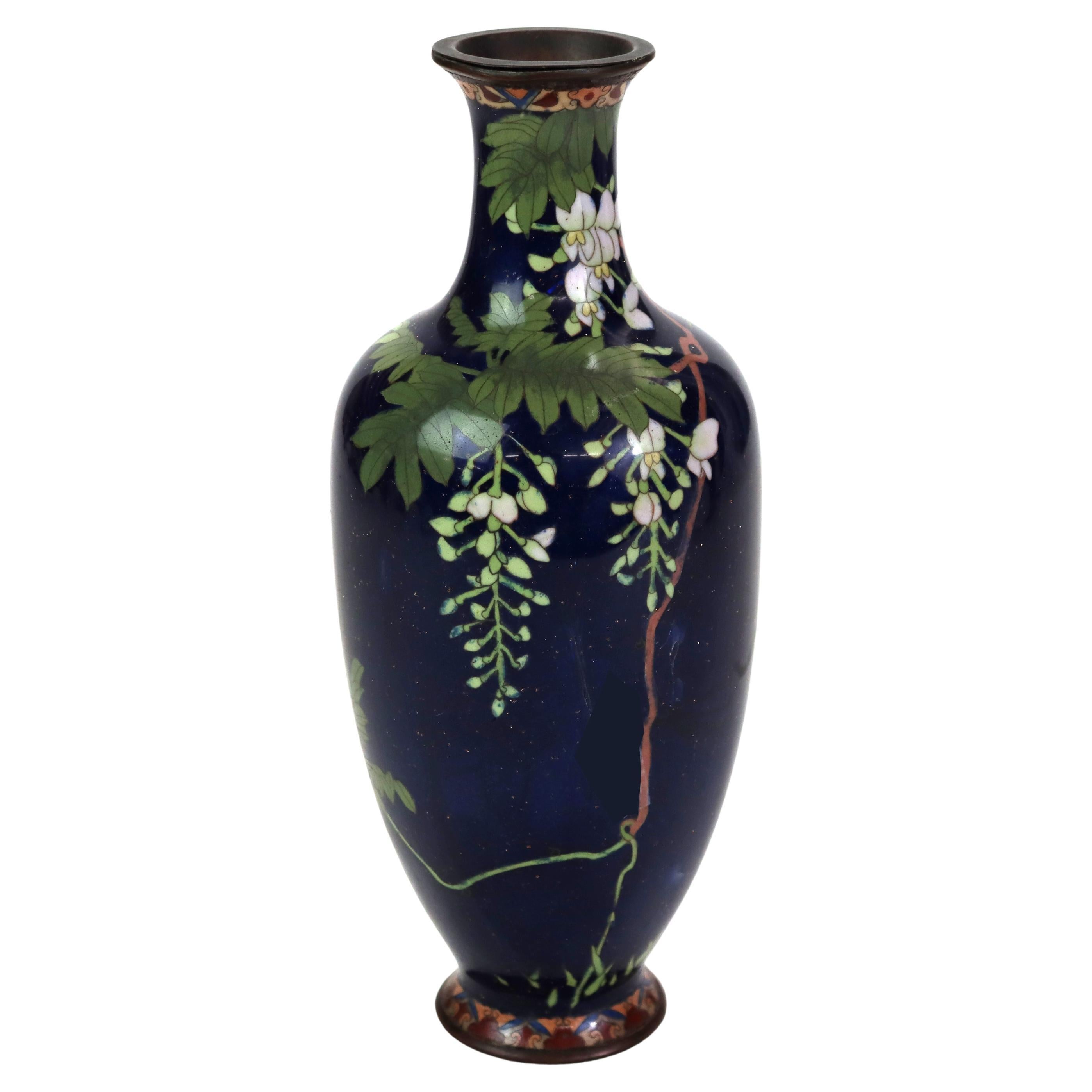 Antico vaso smaltato Cloisonne con glicine C1920 in vendita