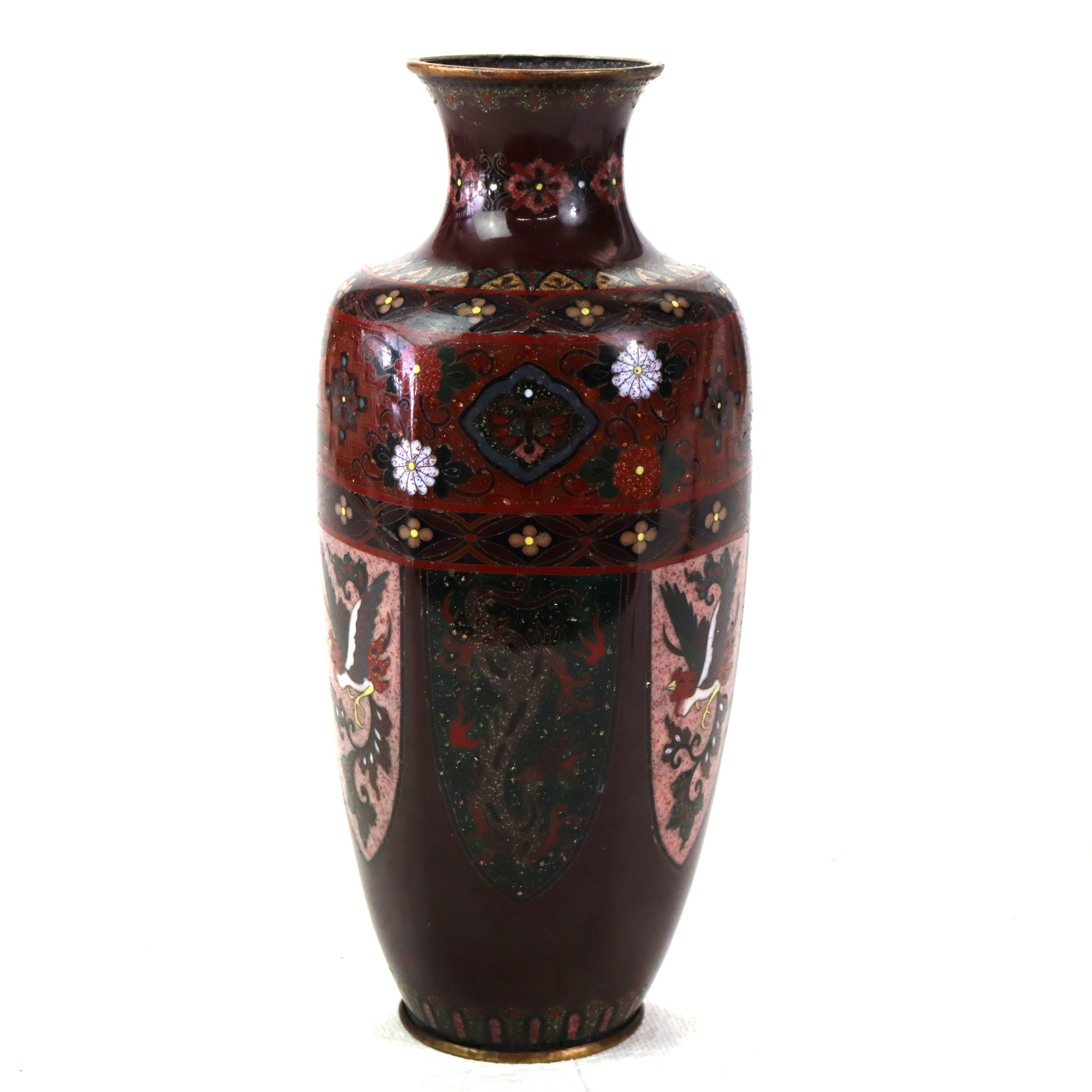 Jarrón antiguo de cloisonné con pájaro y decoración floral C1920 en venta 1