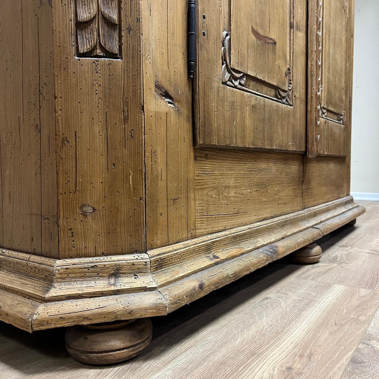 Antique closet  gusset (two-piece)  softwood 2
