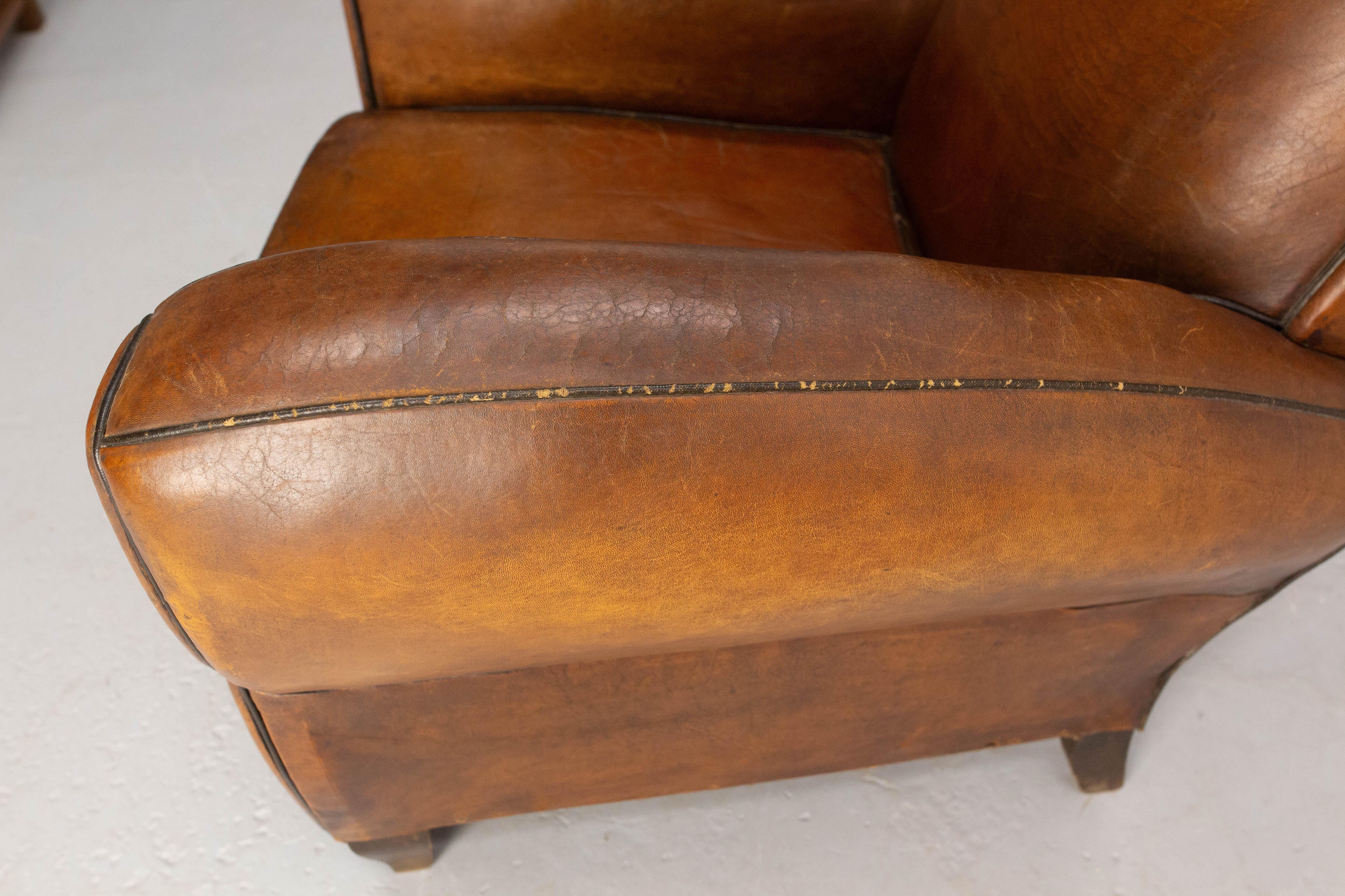 Antike Club Sessel Fauteuil Art Deco Leder und Nieten Französisch im Angebot 5