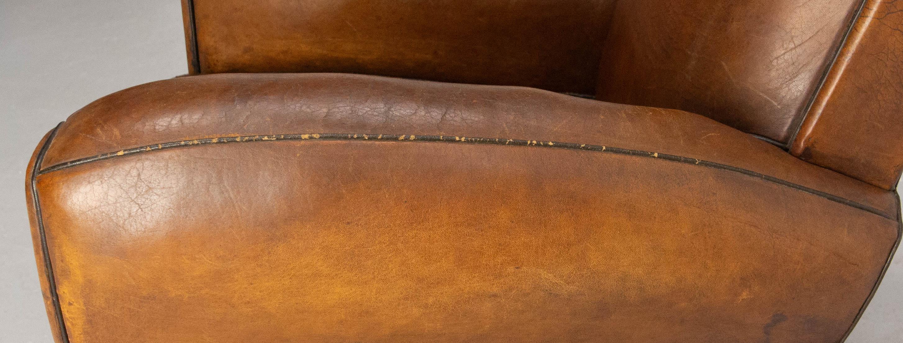 Antike Club Sessel Fauteuil Art Deco Leder und Nieten Französisch im Angebot 4