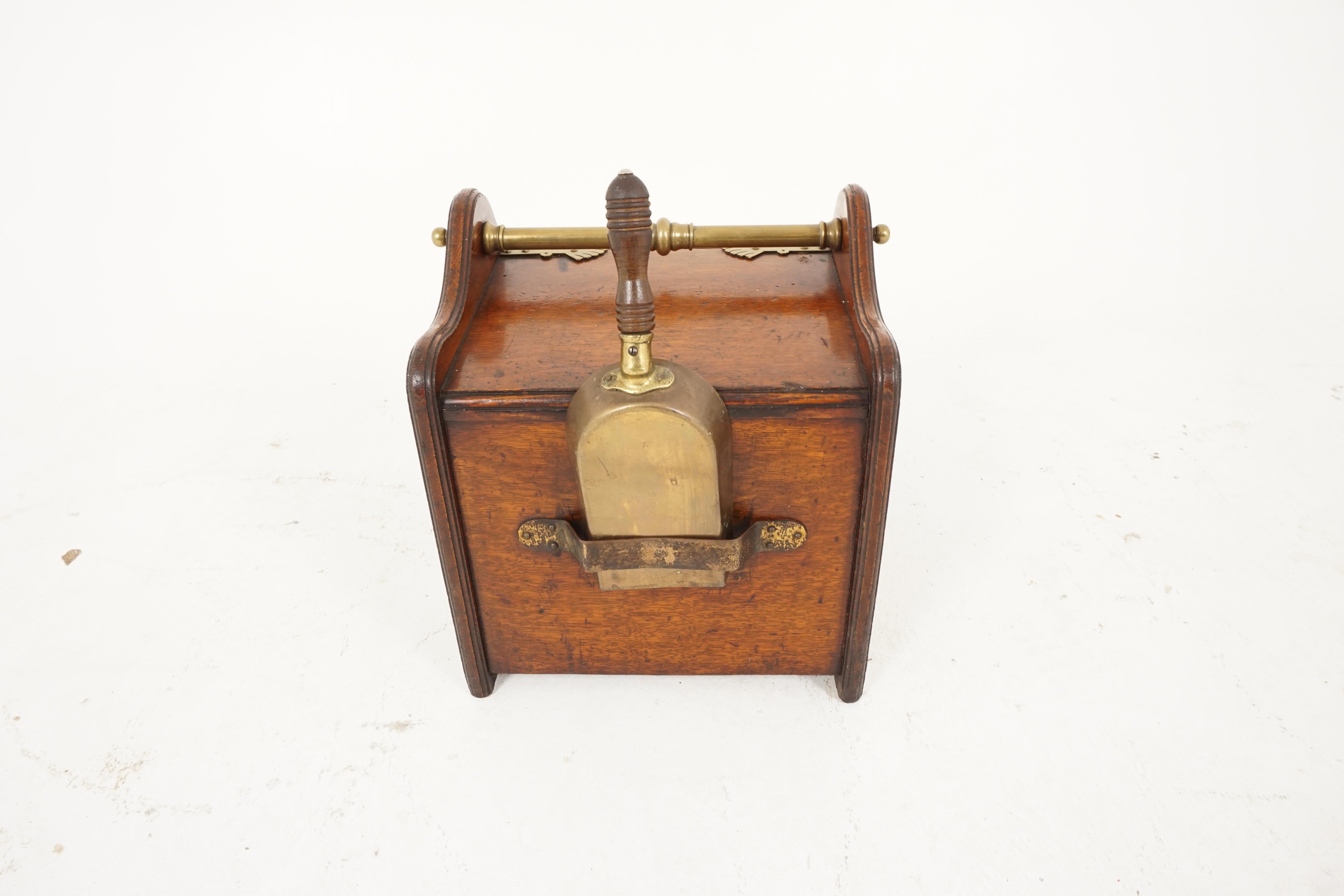 Antique Coal Box, Hod, Oak and Brass, Shovel, Metal Liner, Scotland, 1890, H139 In Good Condition For Sale In Vancouver, BC