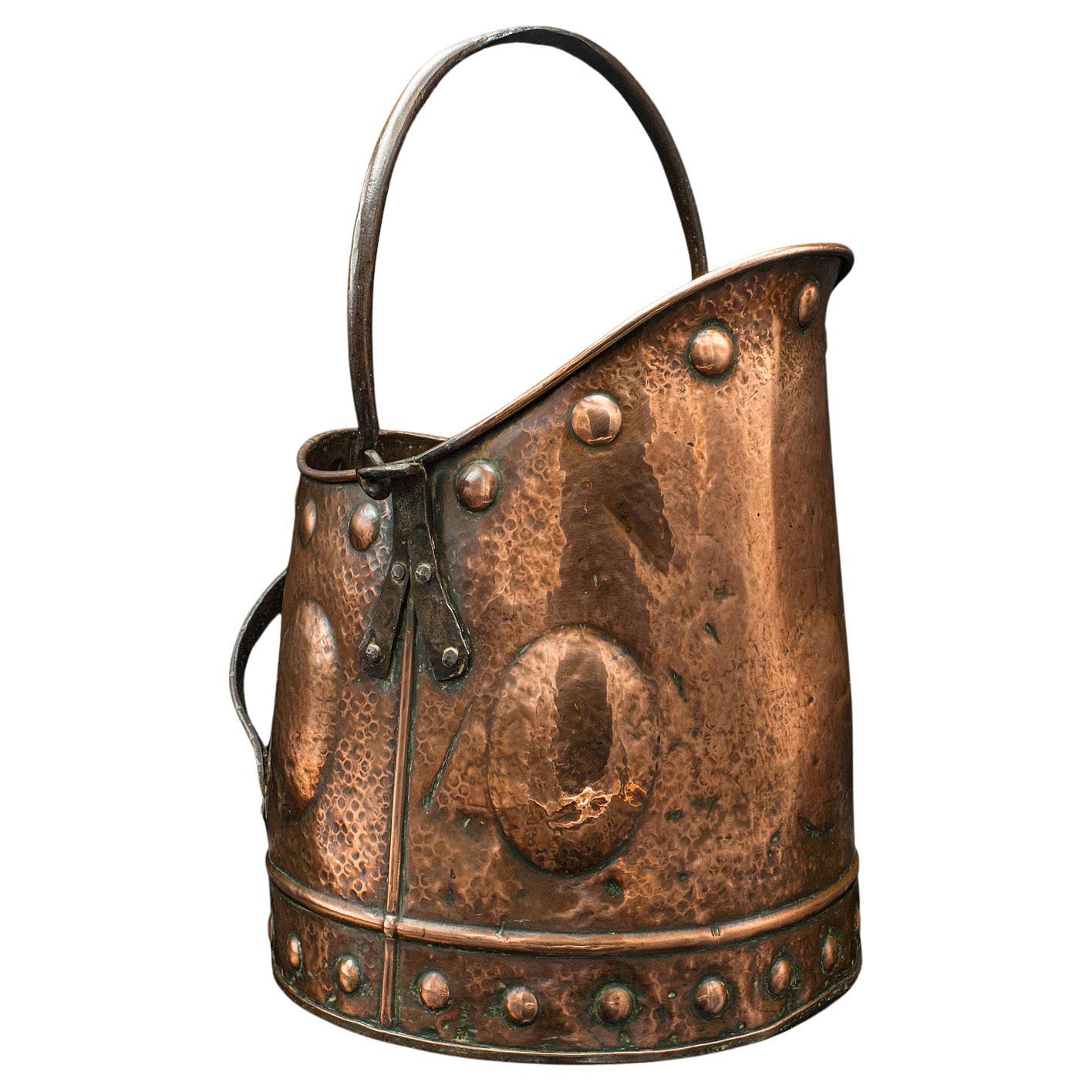 Antike Kohleflasche, schottisches Kupfer, Kaminbesteck, Ästhetizismus-Periode, viktorianisch