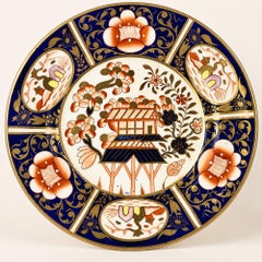 Antiker Coalport Porcelain Teller in Imari Palette mit Pagoden-Design, CIRCA 1820