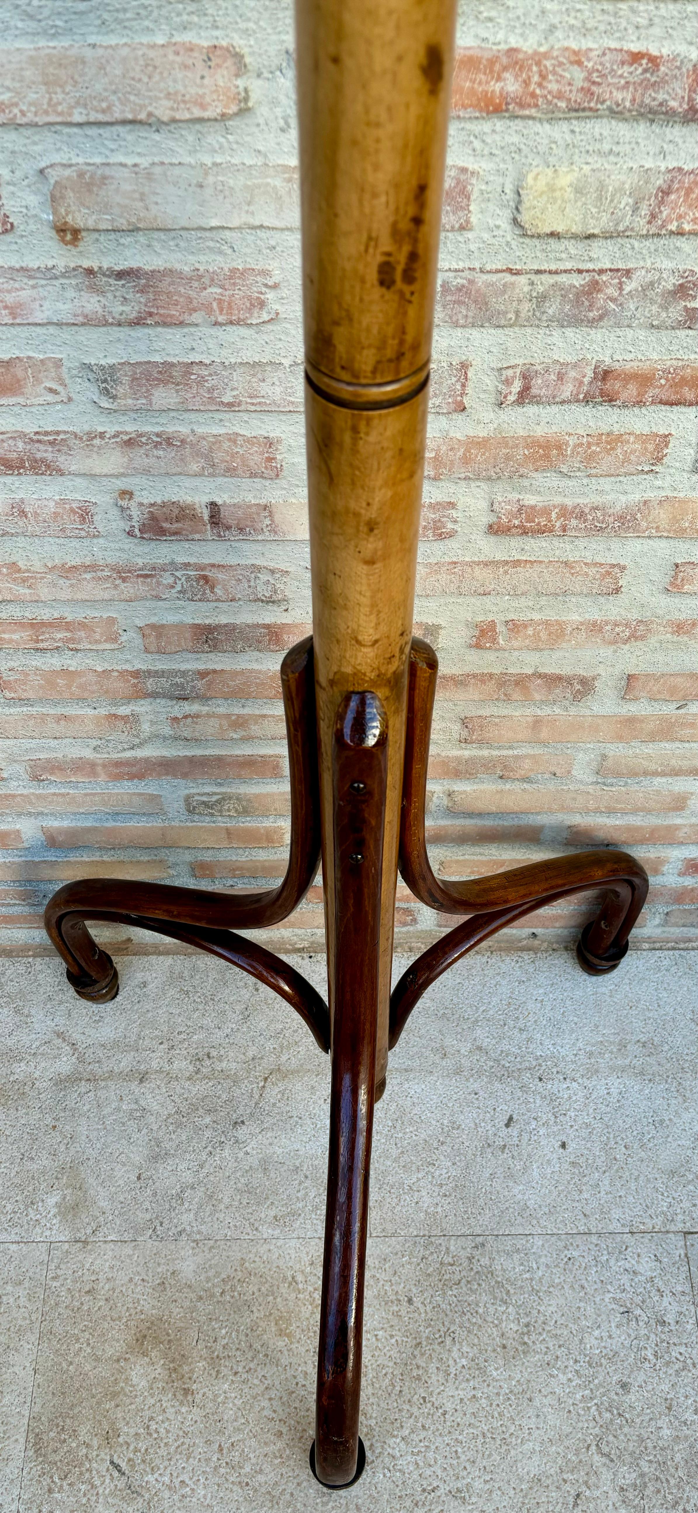 Perchero antiguo, década de 1890 en venta 3