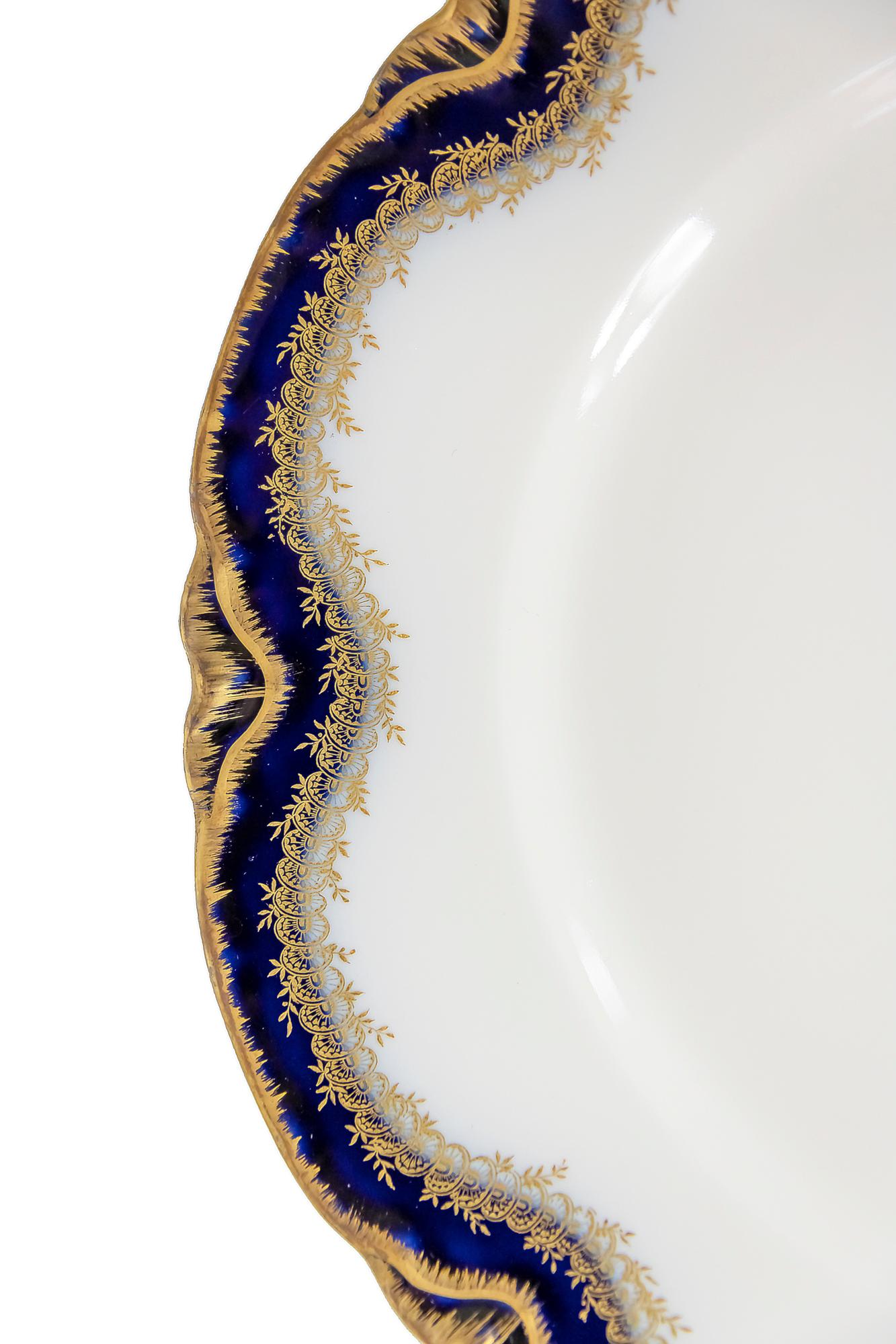 Antikes kobaltblaues/goldenes Abendessen-Set für 12 Personen von Haviland France (Vergoldet)