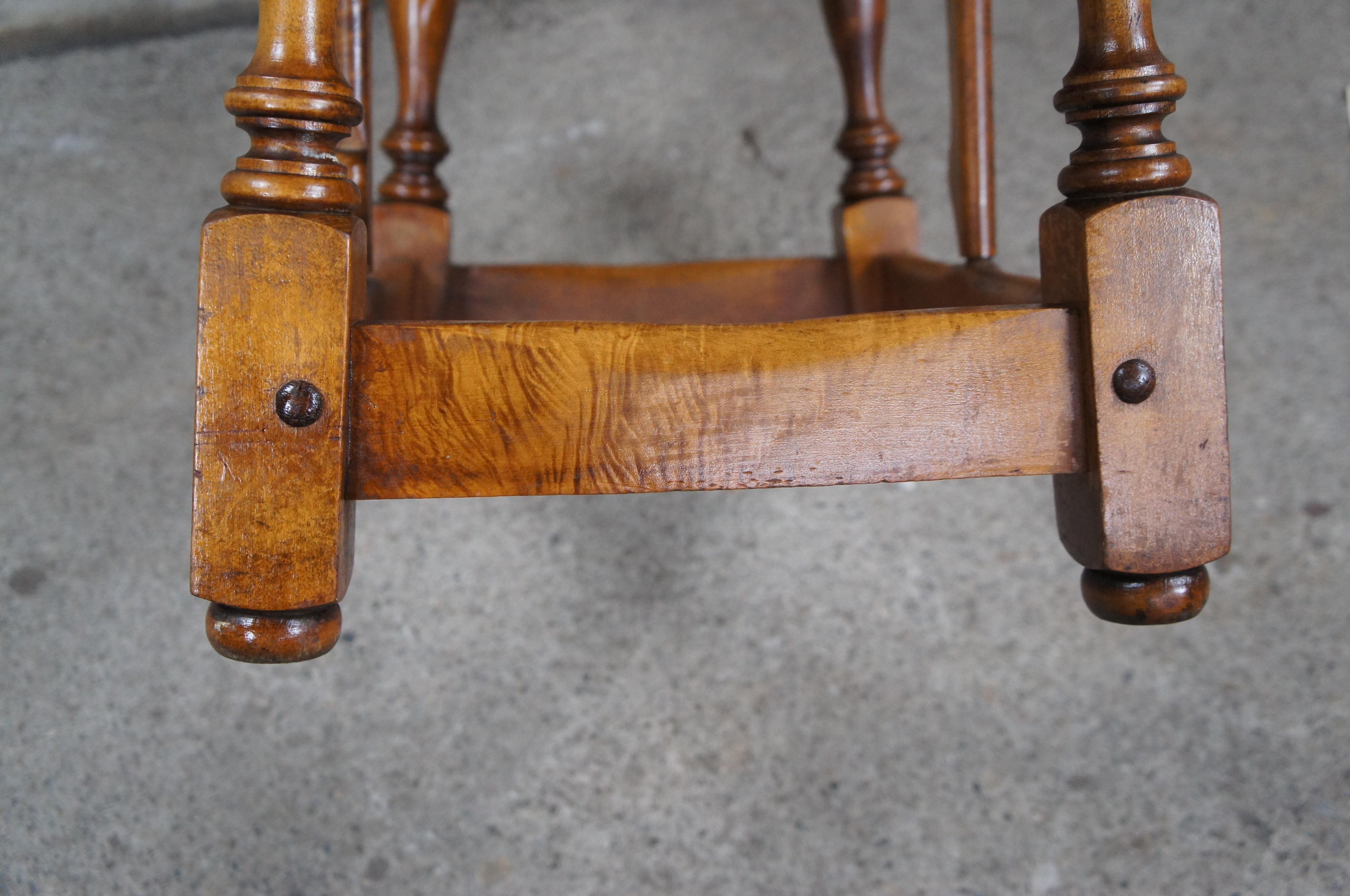 Antique Cochran Chair Co. William & Mary Style Maple Drop Leaf Joint End Table 2