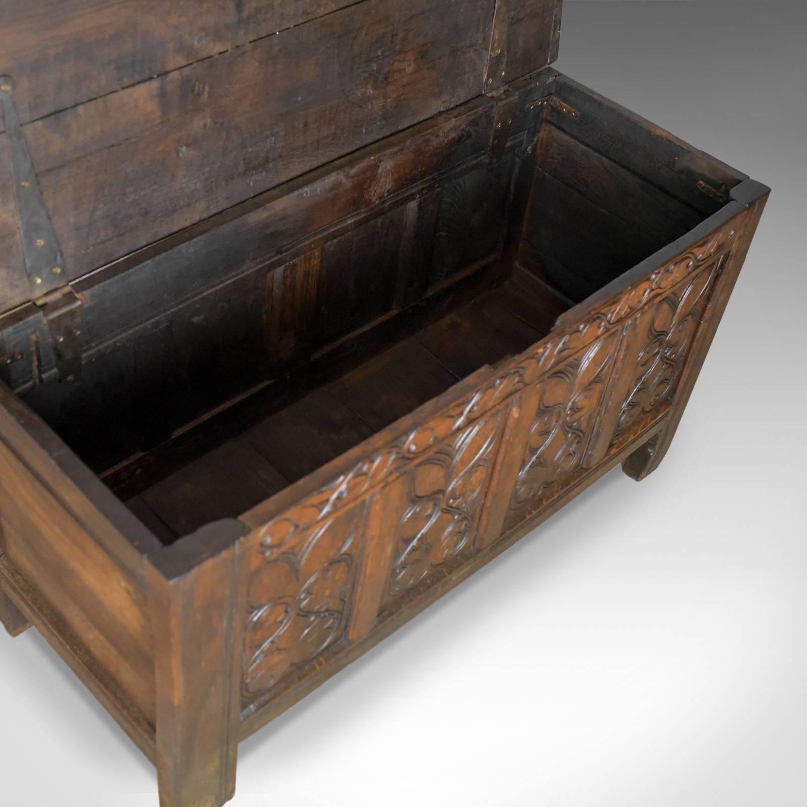 Queen Anne Antique Coffer, Large, English Oak Chest, Early 18th Century Trunk, circa 1700 For Sale