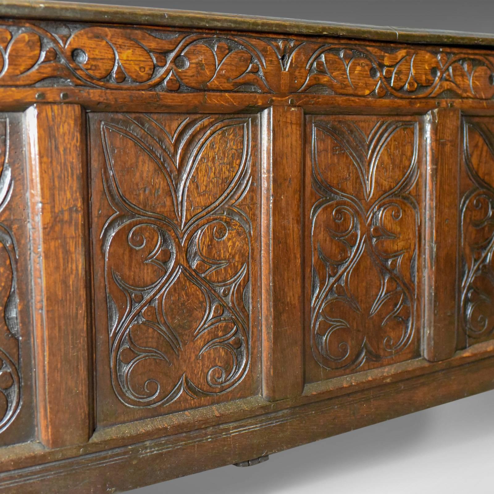 Antique Coffer, Large, English Oak Chest, Early 18th Century Trunk, circa 1700 For Sale 1