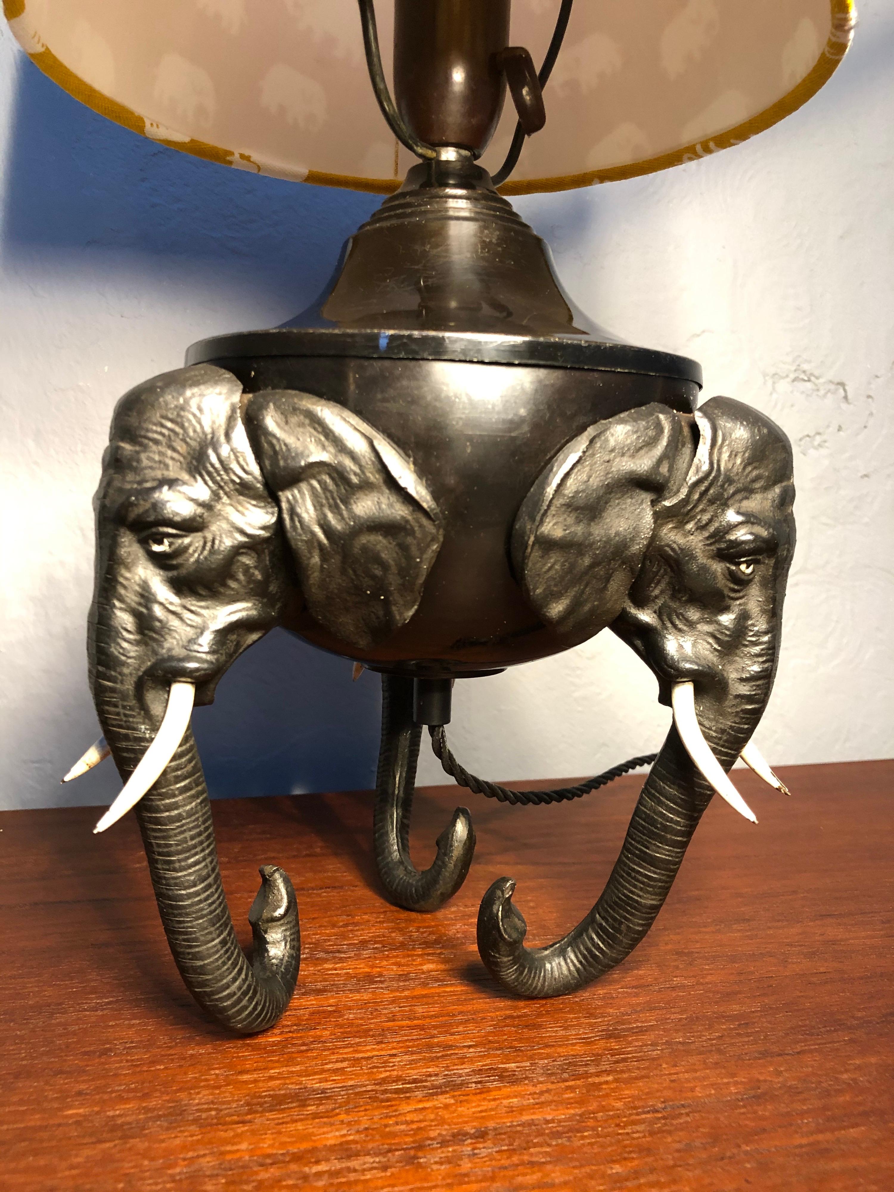 Antique Cold Painted Bronze Elephant Lamp In Good Condition In Søborg, DK