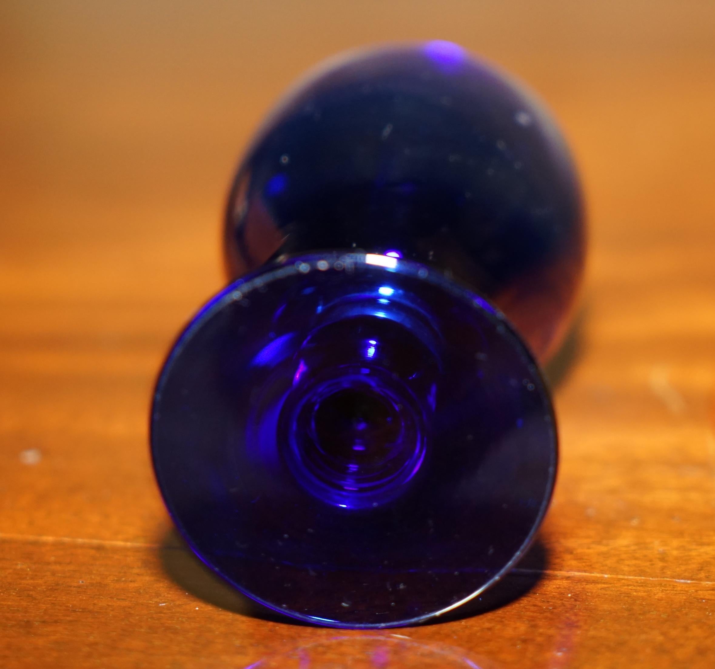 DECANTER E VETRINE ANTiQUE COLLECTABLE BRISTOL COBALT BLUE SHERRY GLASS in vendita 6