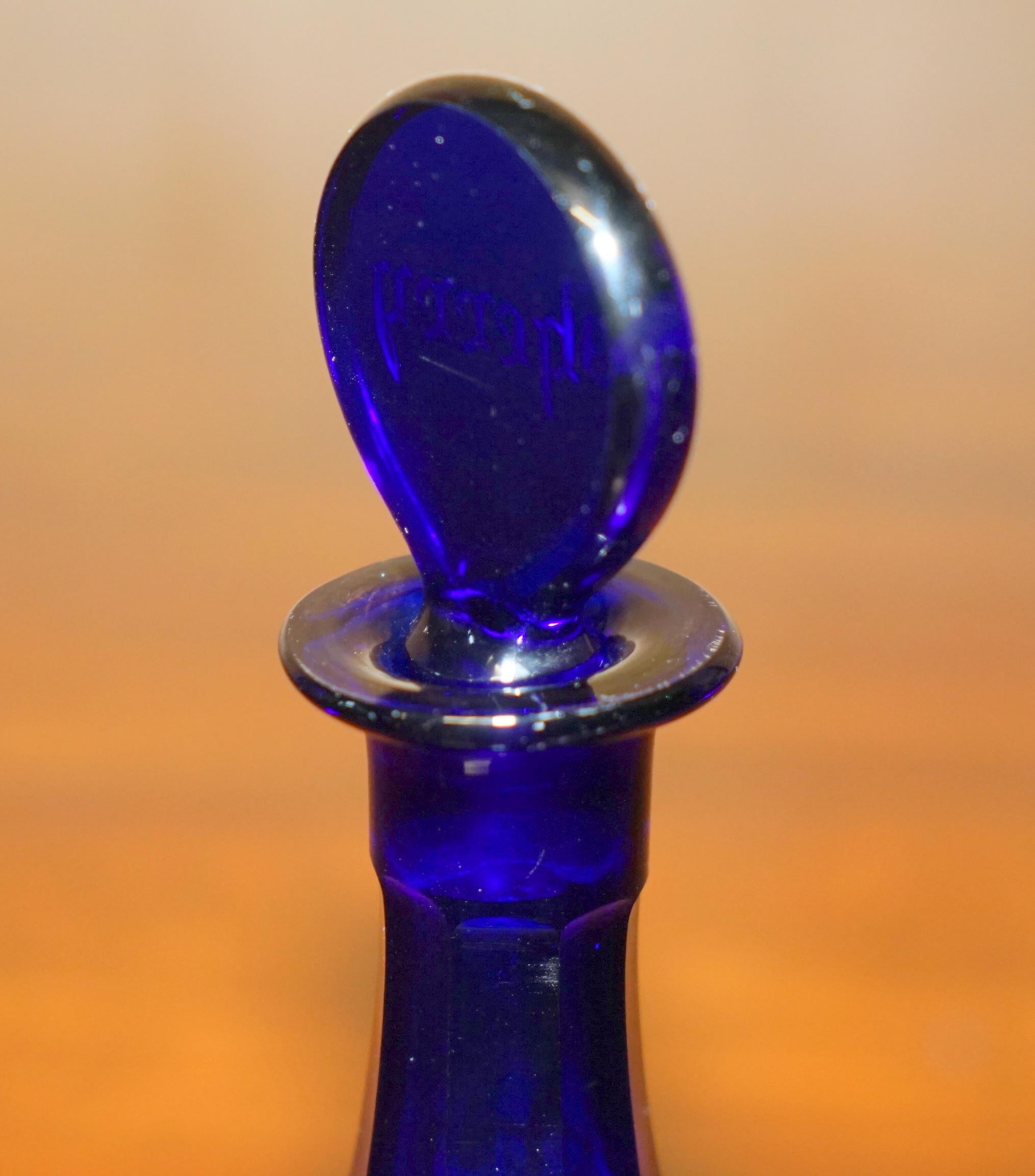 DECANTER E VETRINE ANTiQUE COLLECTABLE BRISTOL COBALT BLUE SHERRY GLASS In condizioni buone in vendita a West Sussex, Pulborough