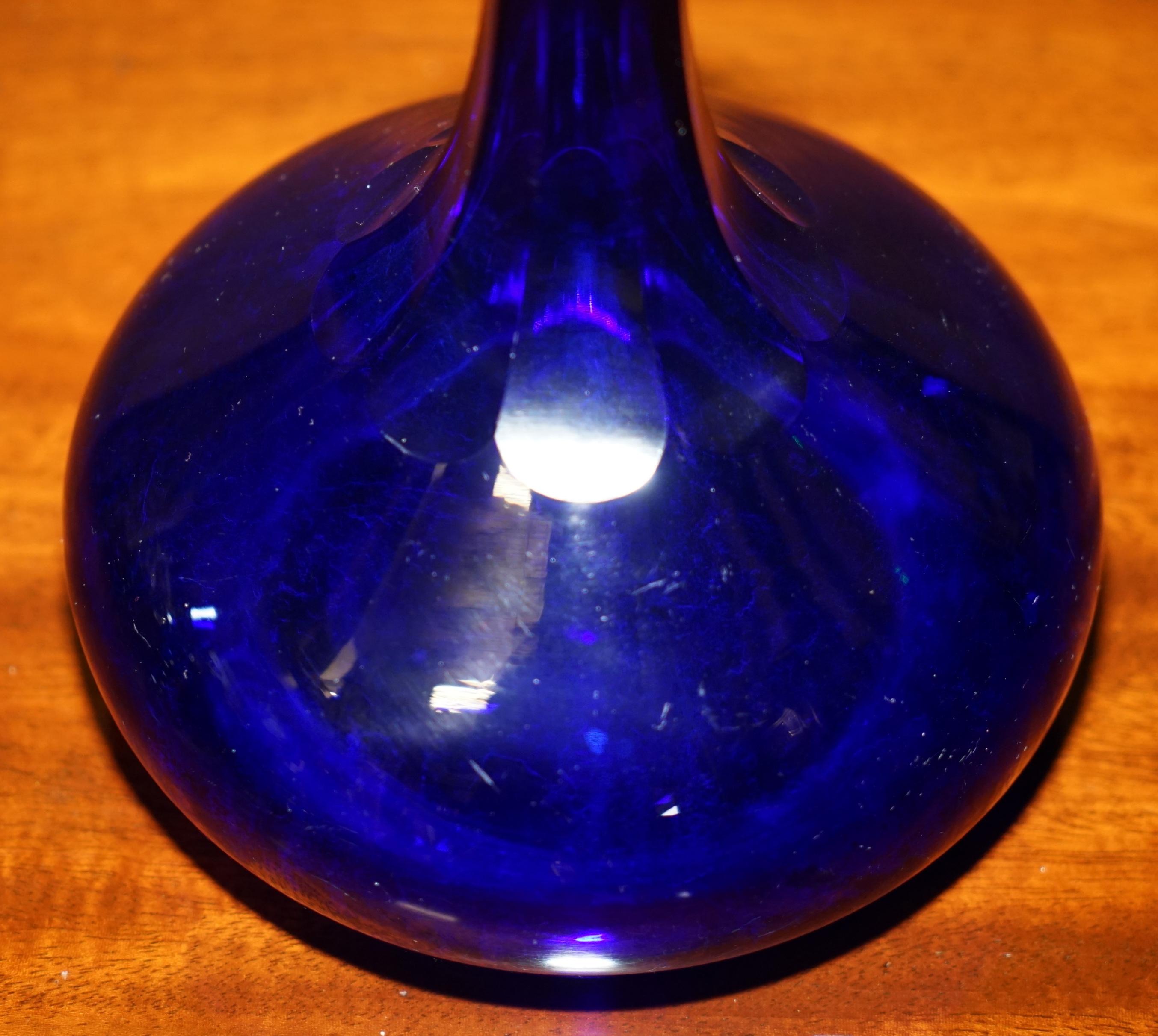 DECANTER E VETRINE ANTiQUE COLLECTABLE BRISTOL COBALT BLUE SHERRY GLASS in vendita 1