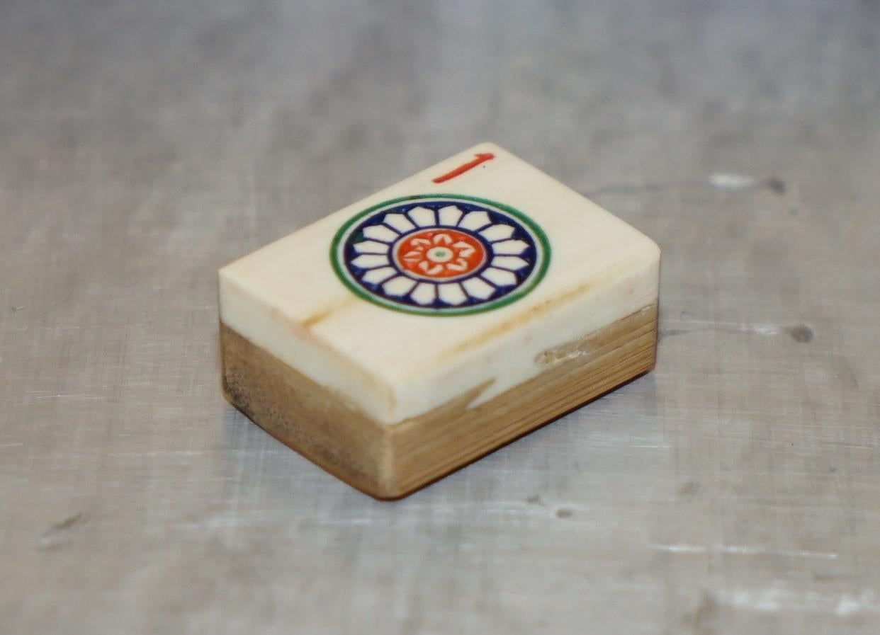 ANTIQUE COLLECTABLE MAHJONG CIRCA 1920'S CHiNESE EXPORT PERIOD HAND CARVED CASE im Angebot 10