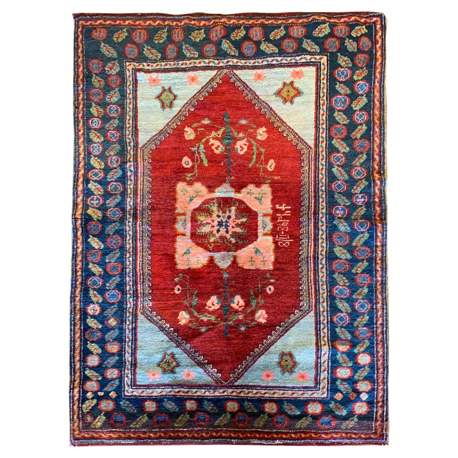 Tapis arménien ancien de collection, petit tapis en laine rouge 1880