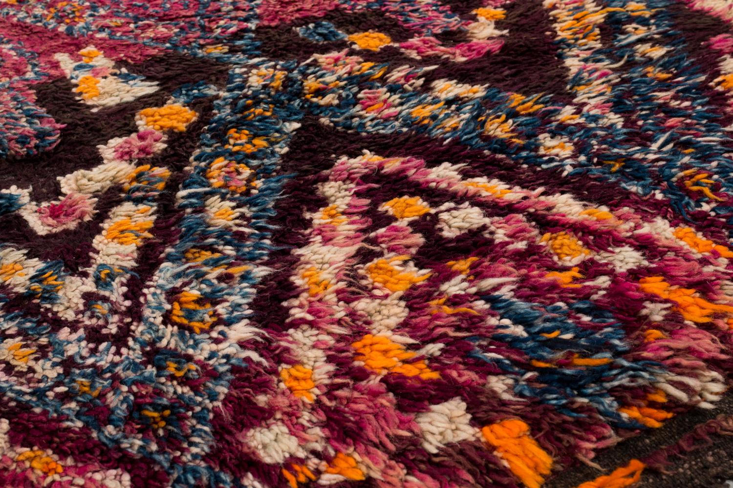 Antique Collectible Diamond Purple Violet Moroccan Wool Shag Midcentury Area Rug In Good Condition For Sale In New York, NY
