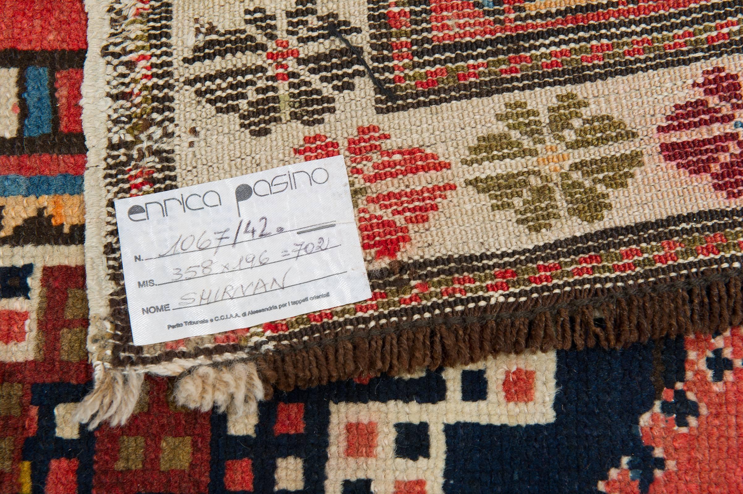 Archaïque Grand tapis SHIRVAN de collection ancien en vente