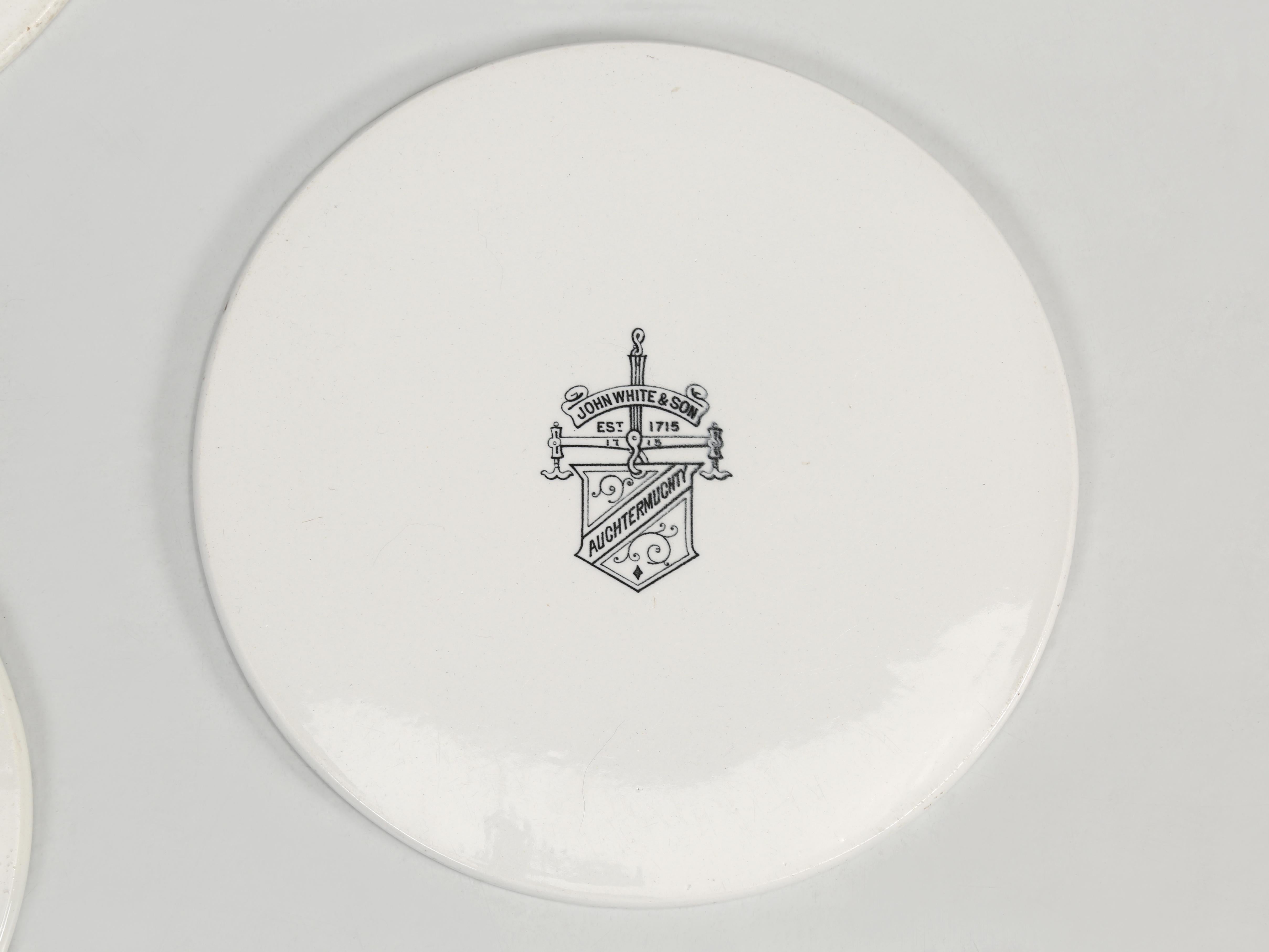 Colección Antigua de Platos de Escala Publicitaria de Ironstone 