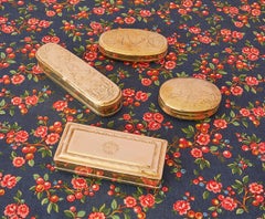Collection ancienne de quatre boîtes à tabac différentes en laiton, Hollande, 18ème siècle
