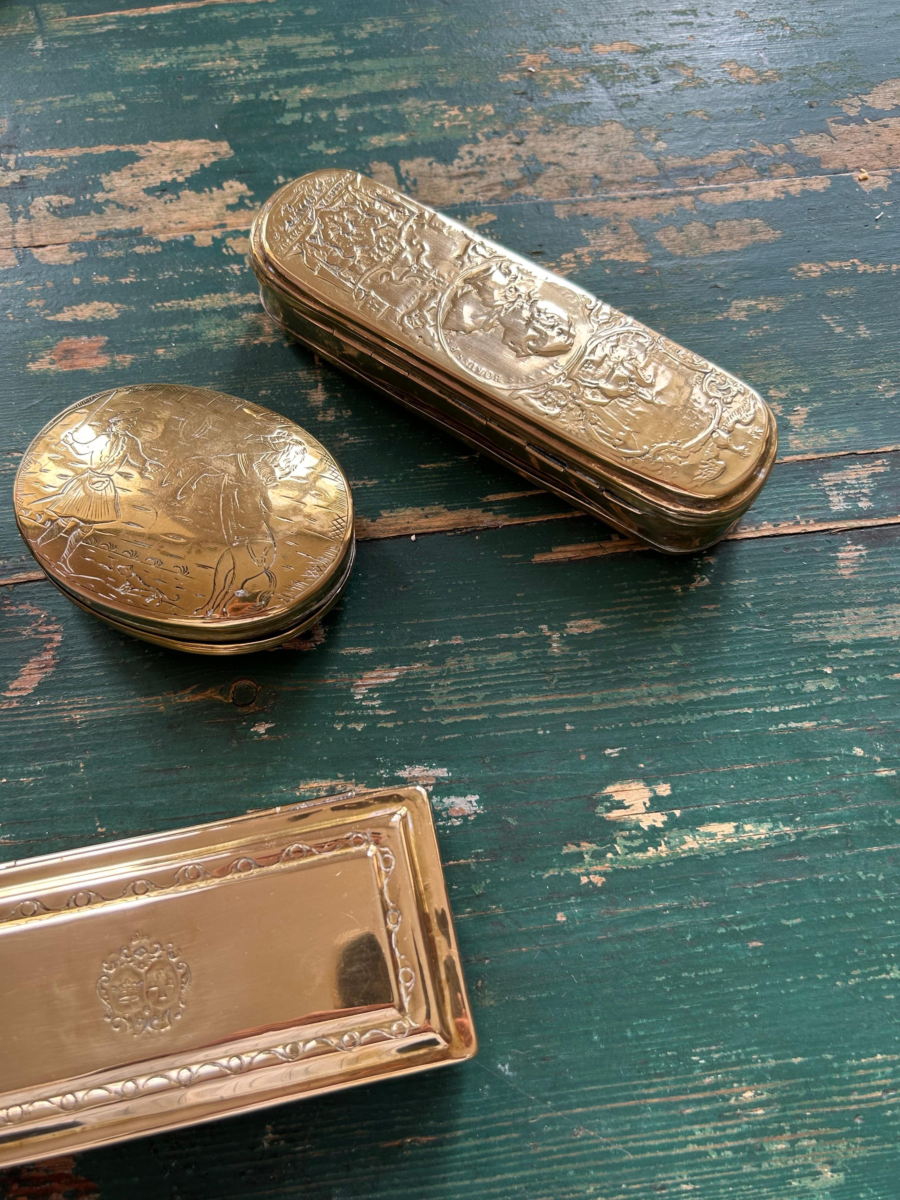 Antique Collection of Four Different Brass Tobacco Boxes, Holland, 18th Century In Good Condition For Sale In Copenhagen K, DK