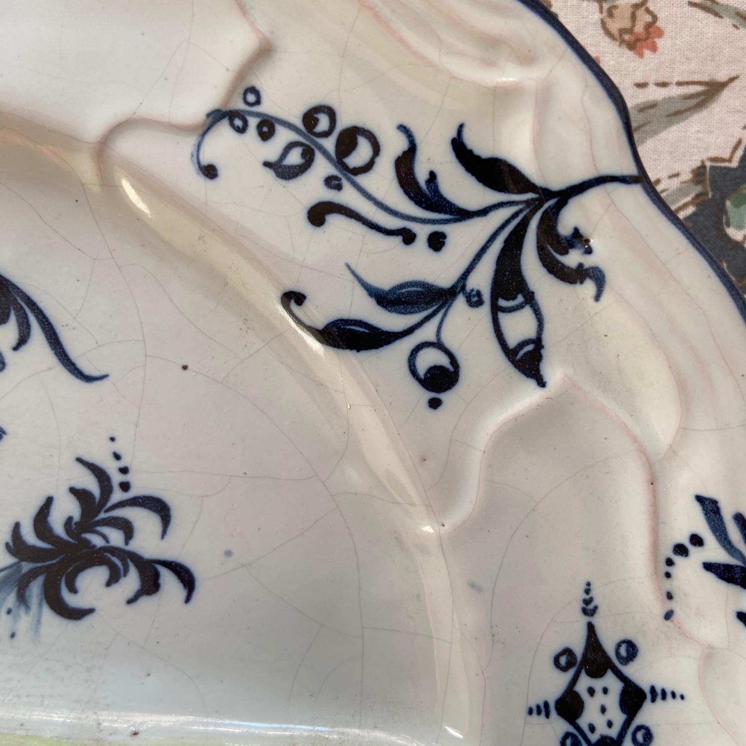 Coleccionista de antigüedades Emile Gallé  Plato de espárragos Art Nouveau en venta