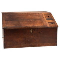 Commodes and Chests of Drawers