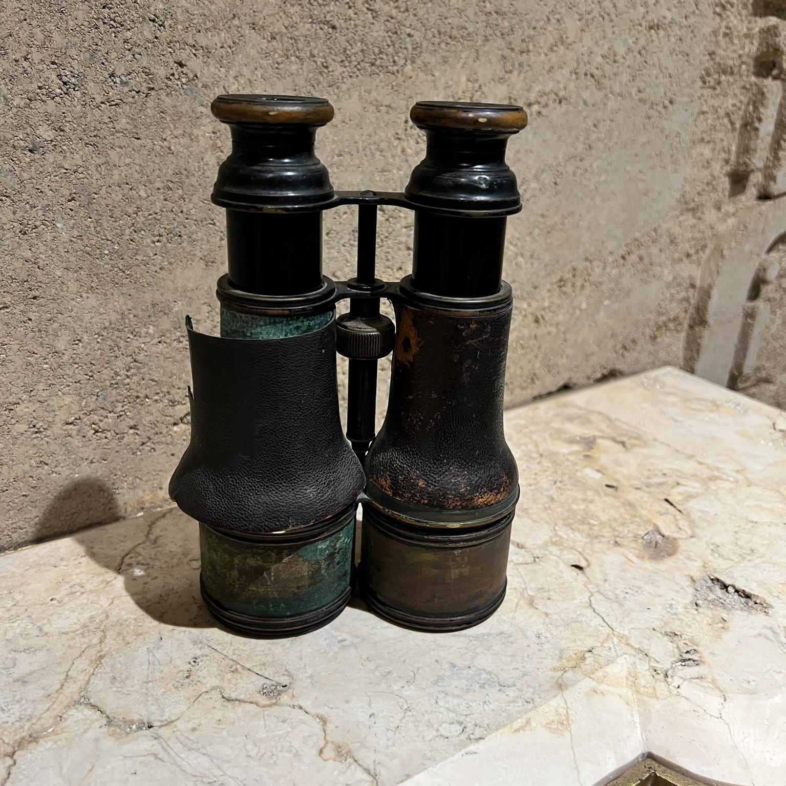 Victorien Antique Colmont French FT Binoculars en cuir Paris en vente