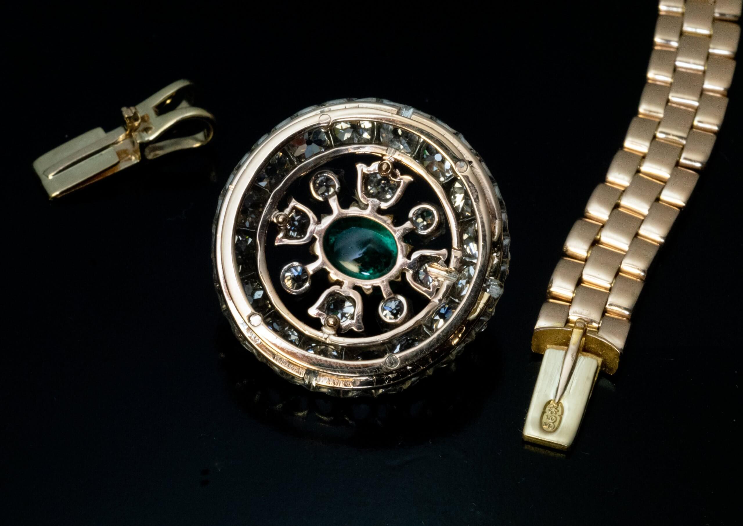 Antikes kolumbianisches, umwandelbares Armband mit Smaragd und Diamant  Anhänger Russisch 1890er  (Viktorianisch) im Angebot