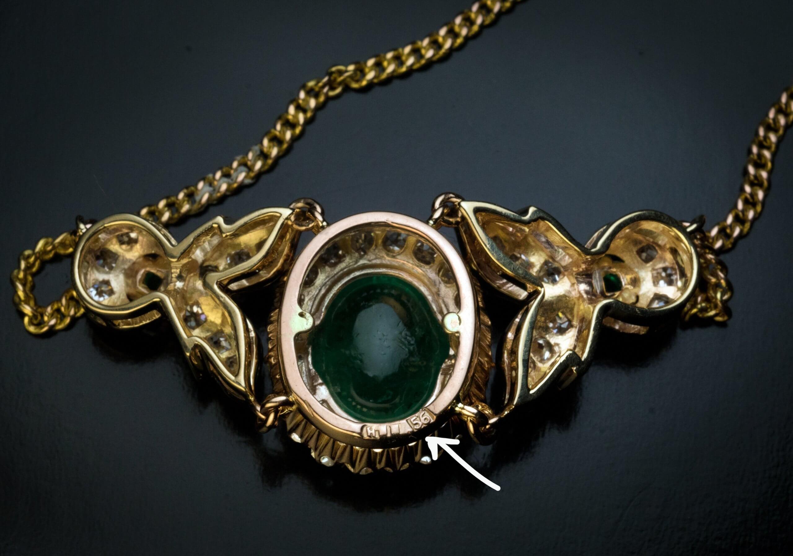 Antique Colombian Emerald Diamond Gold Necklace In Good Condition In Chicago, IL