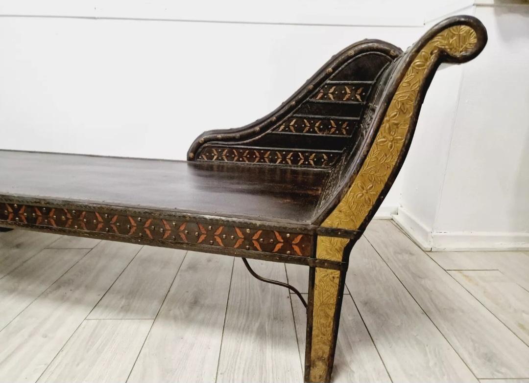 Laiton Chaise longue coloniale ancienne