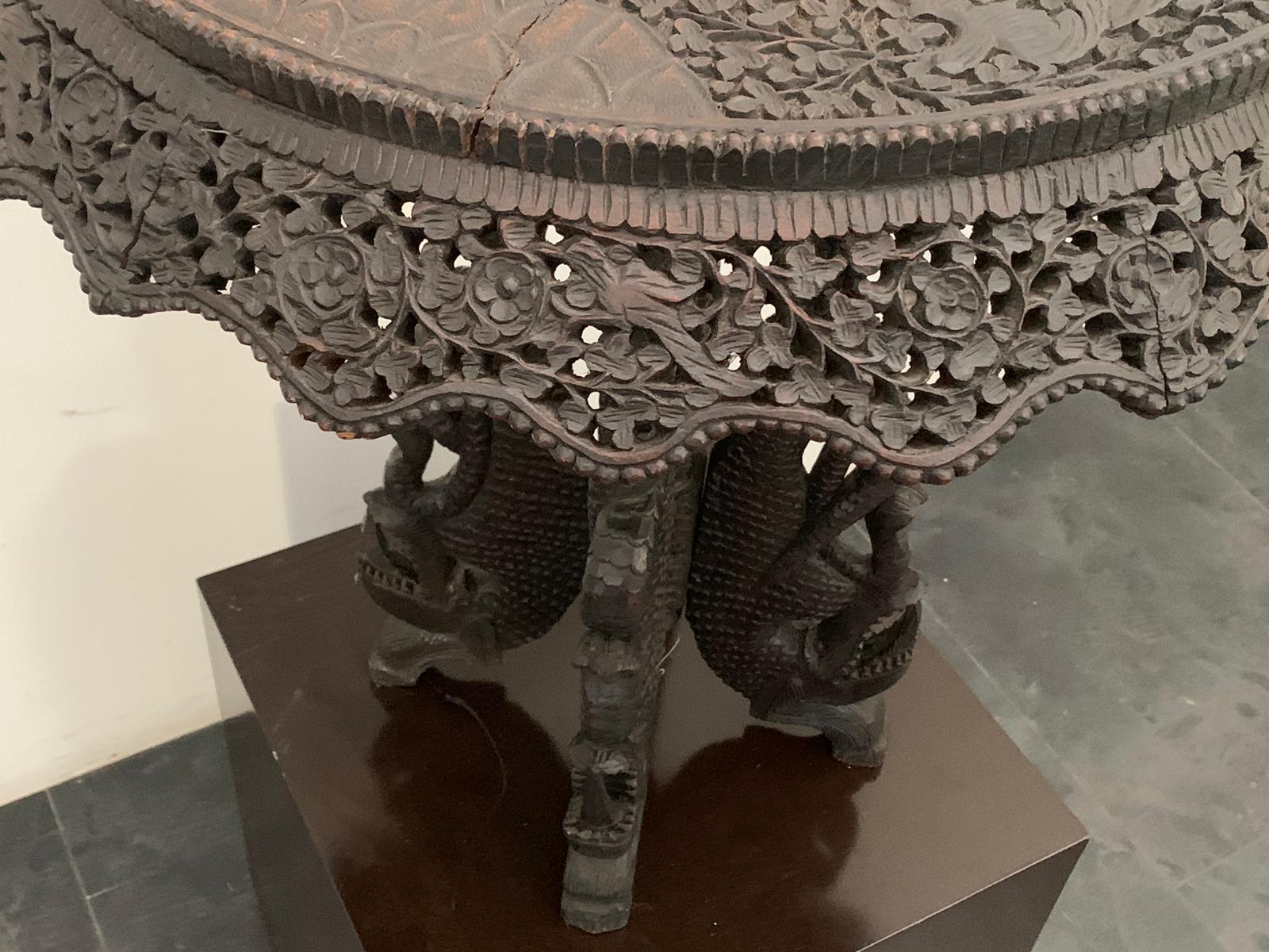 Fin du XIXe siècle Table Basse Colonial Ancienne en vente