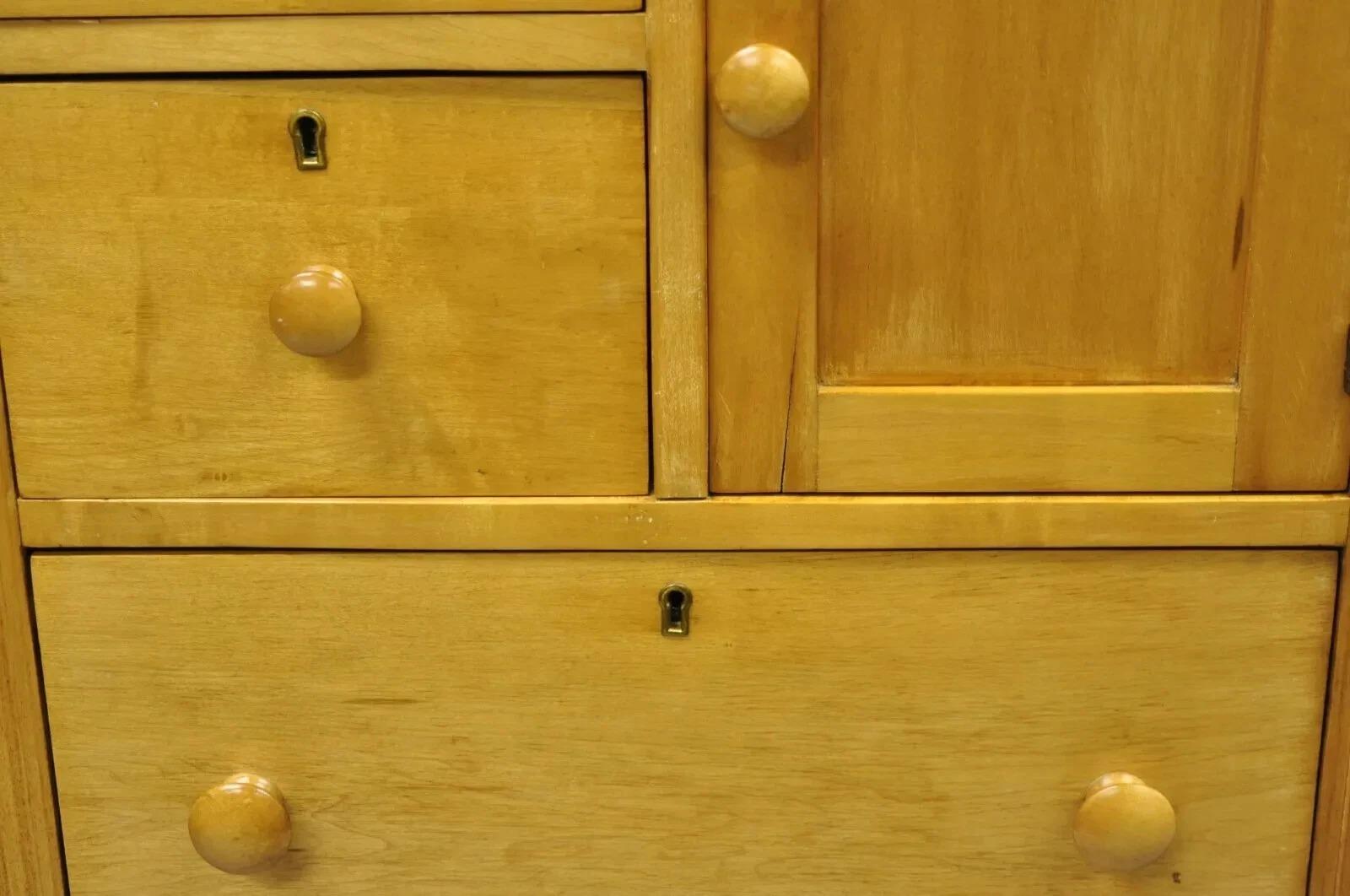 XX secolo Antico cassettone per lingerie in legno d'acero Coloni, lavatoio da camera da letto in vendita