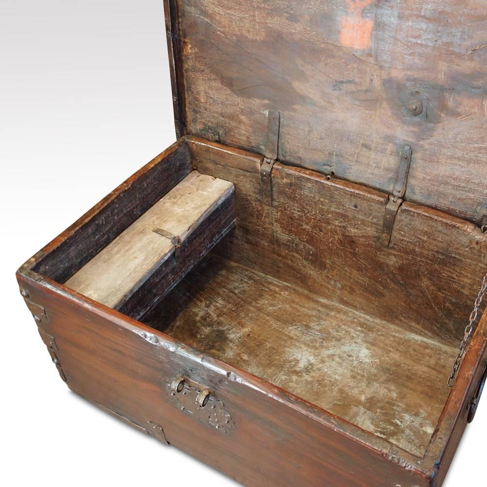 Antique Colonial Trunk with Iron Lock Plate In Excellent Condition In Salisbury, Wiltshire