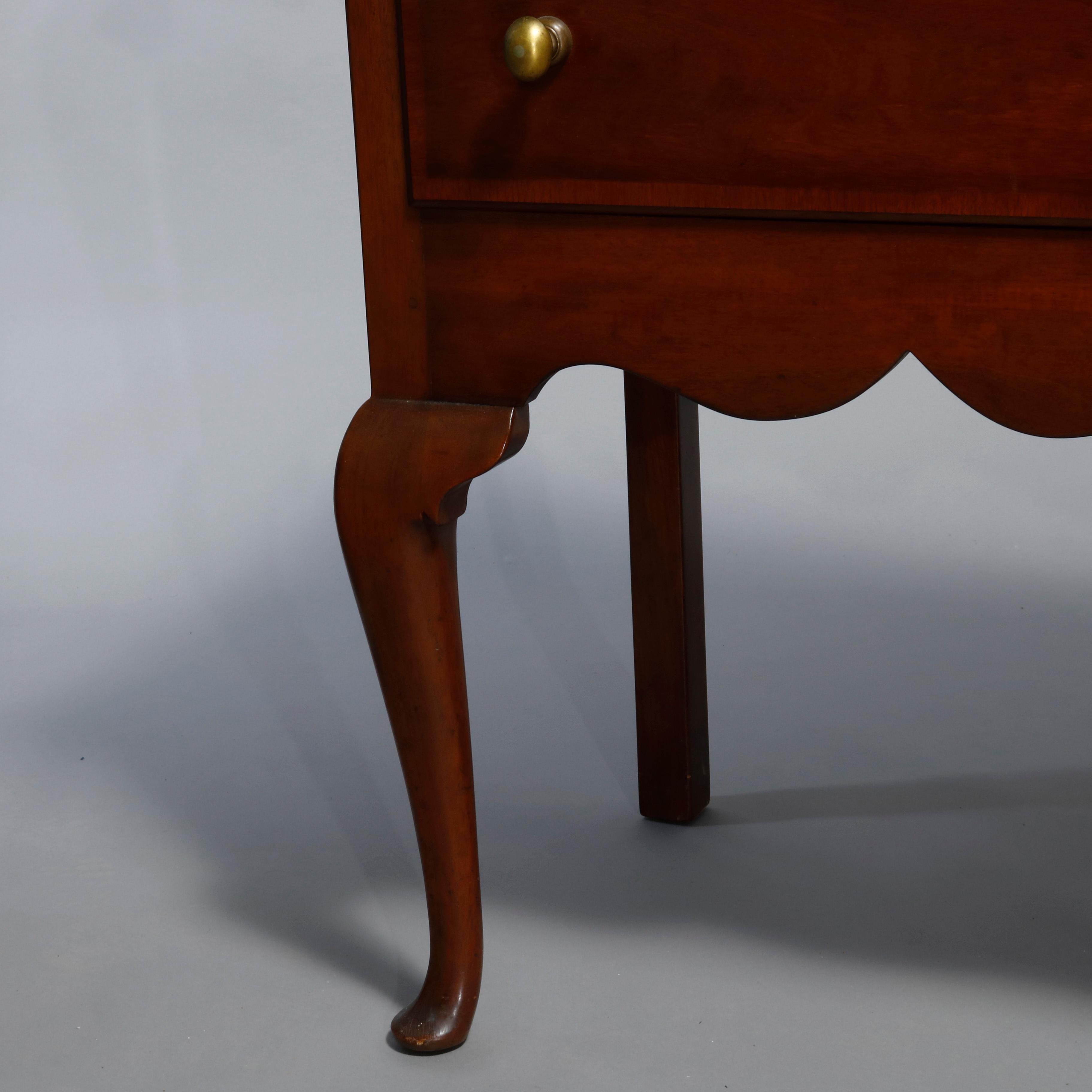 Antique Colonial Williamsburg Kittinger Queen Anne Banded Mahogany Server, 20thC In Good Condition In Big Flats, NY