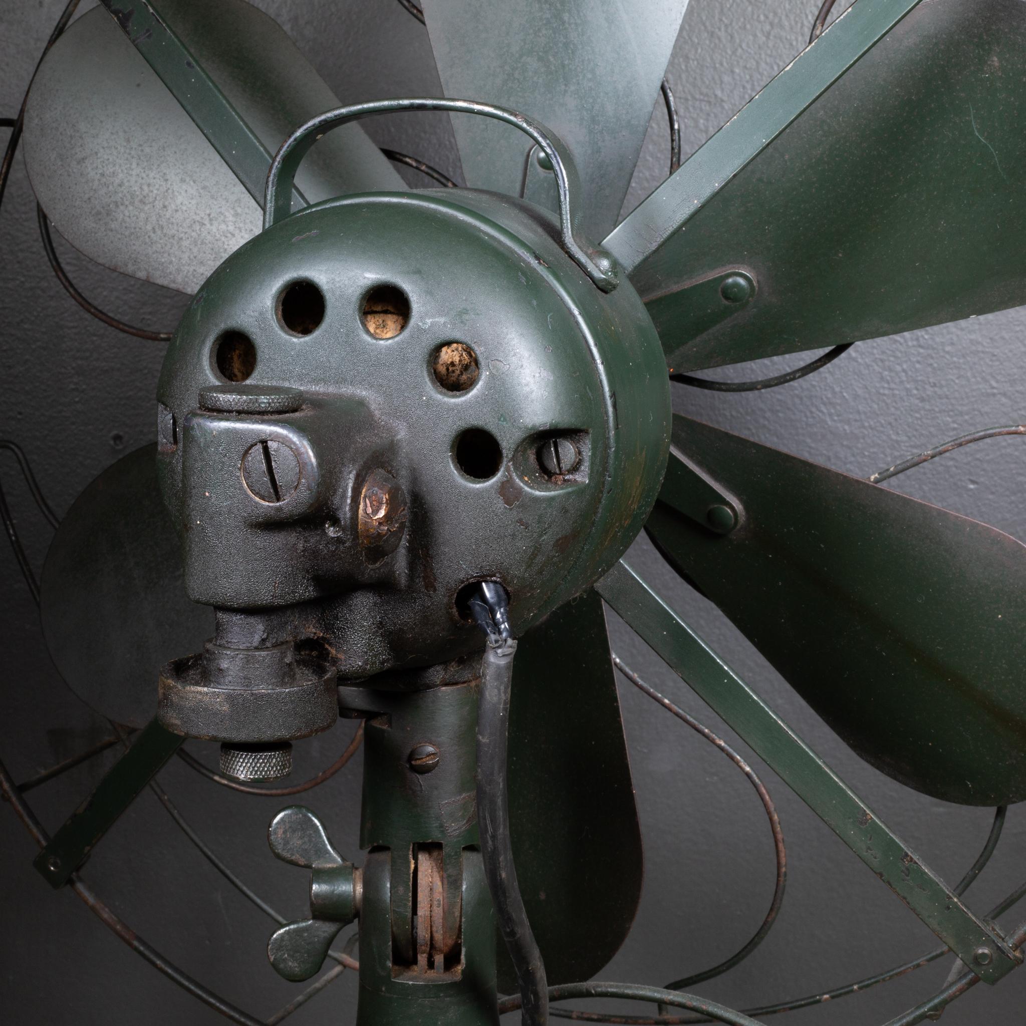 Antiker Commandair 16-Zoll-Oszillationsventilator c.1934 (20. Jahrhundert) im Angebot