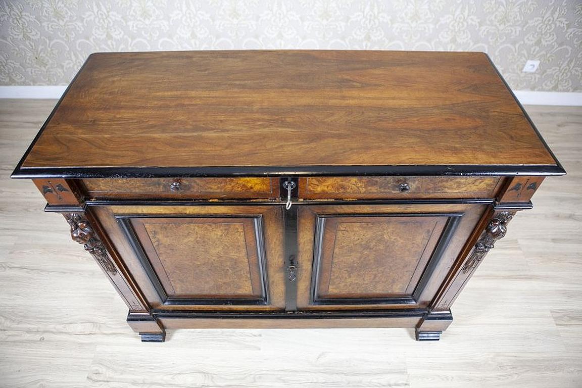 Antique Commode from the Late 19th Century Veneered with Walnut In Good Condition For Sale In Opole, PL