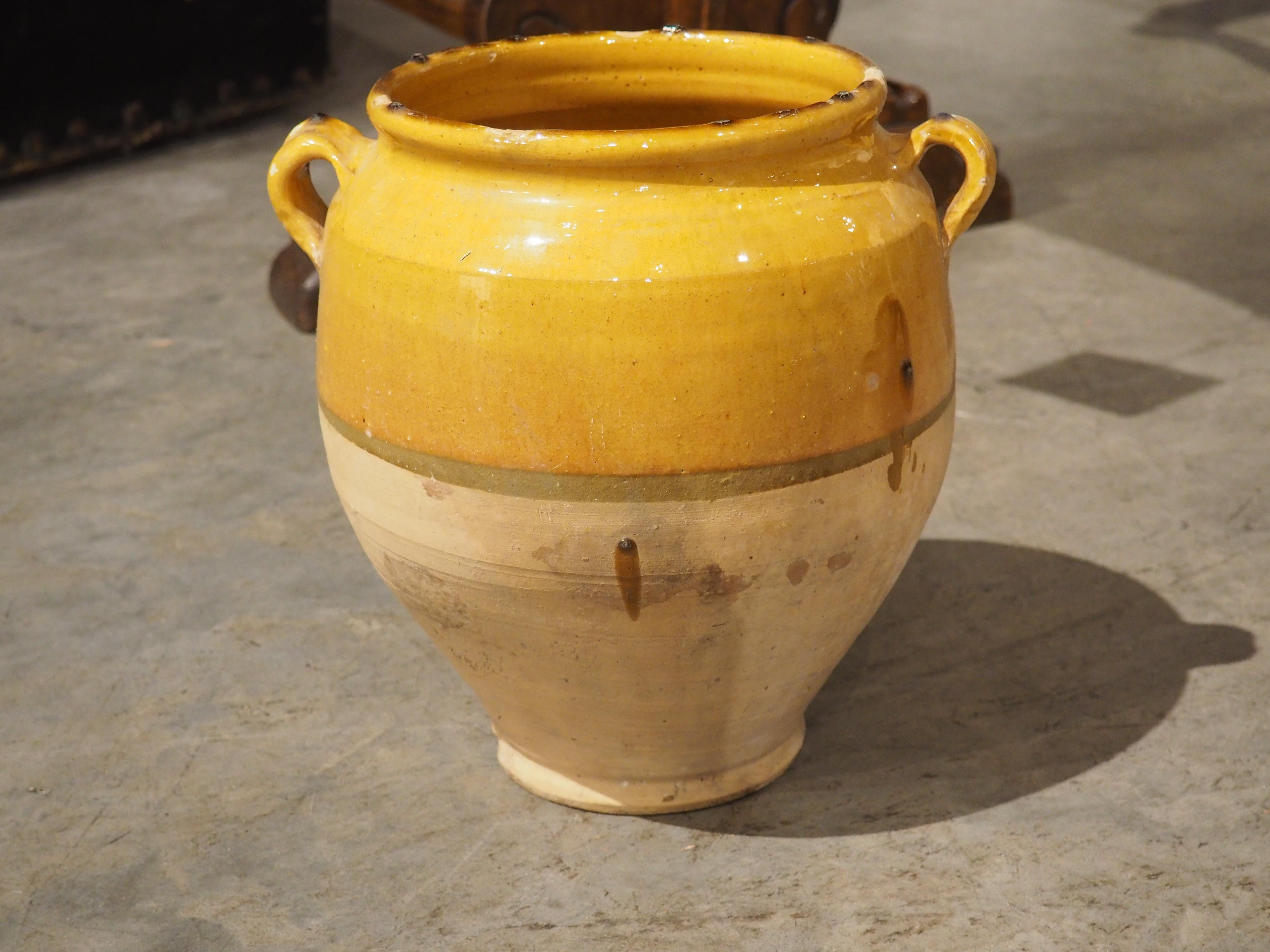 Antique Confit Pot from Southwest France For Sale 1