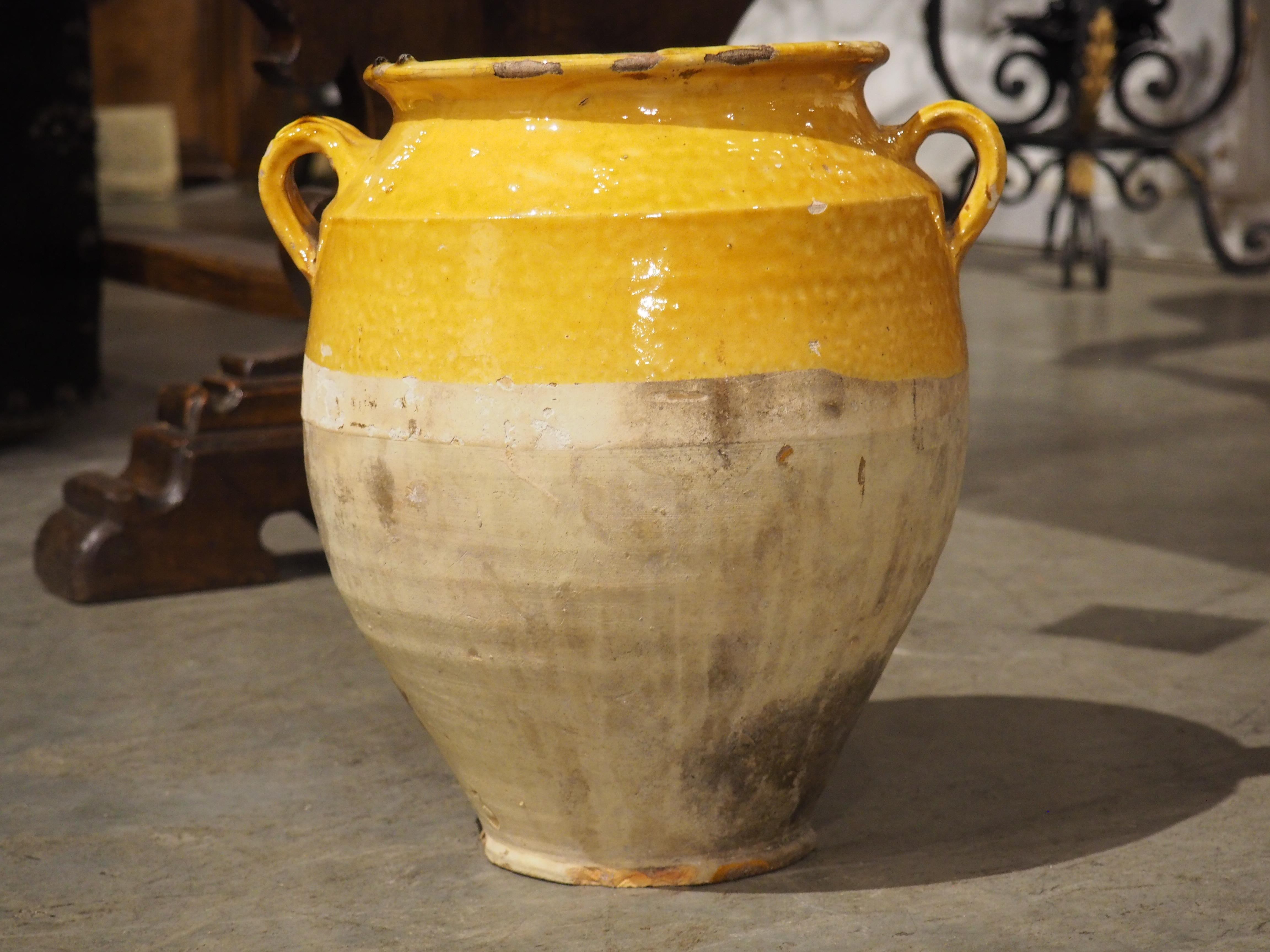 Antique Confit Pot from Southwest France For Sale 1