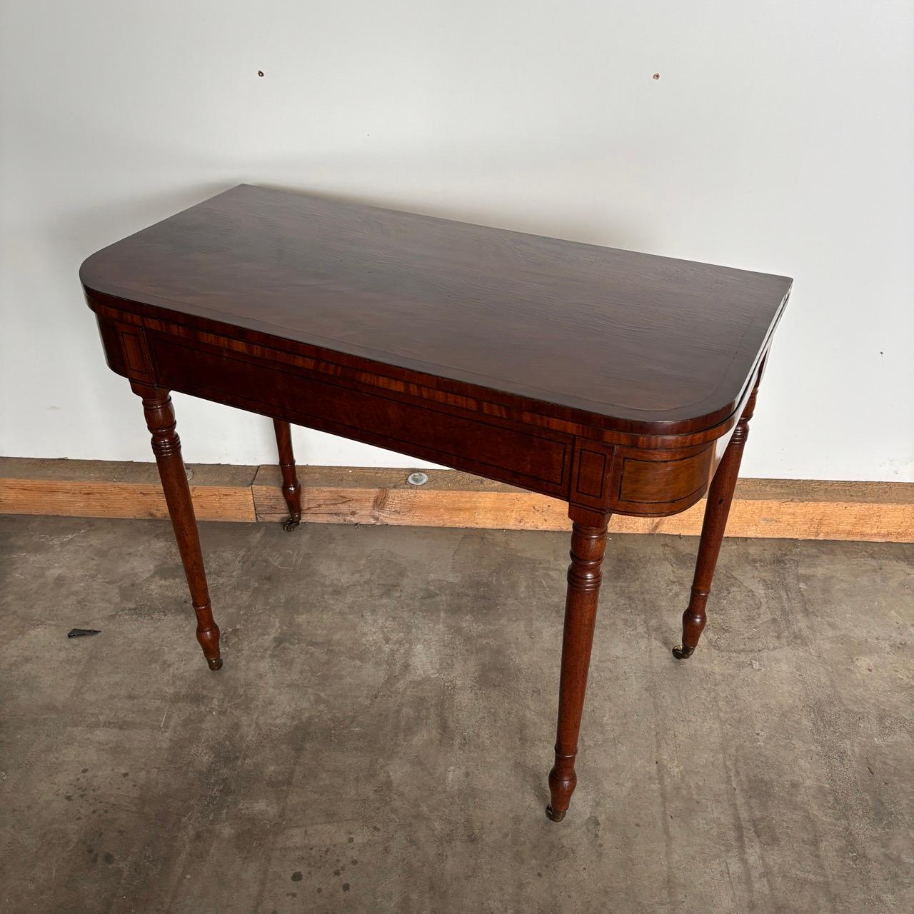 Console ancienne  Angleterre vers 1820  Pyramide acajou en vente 4