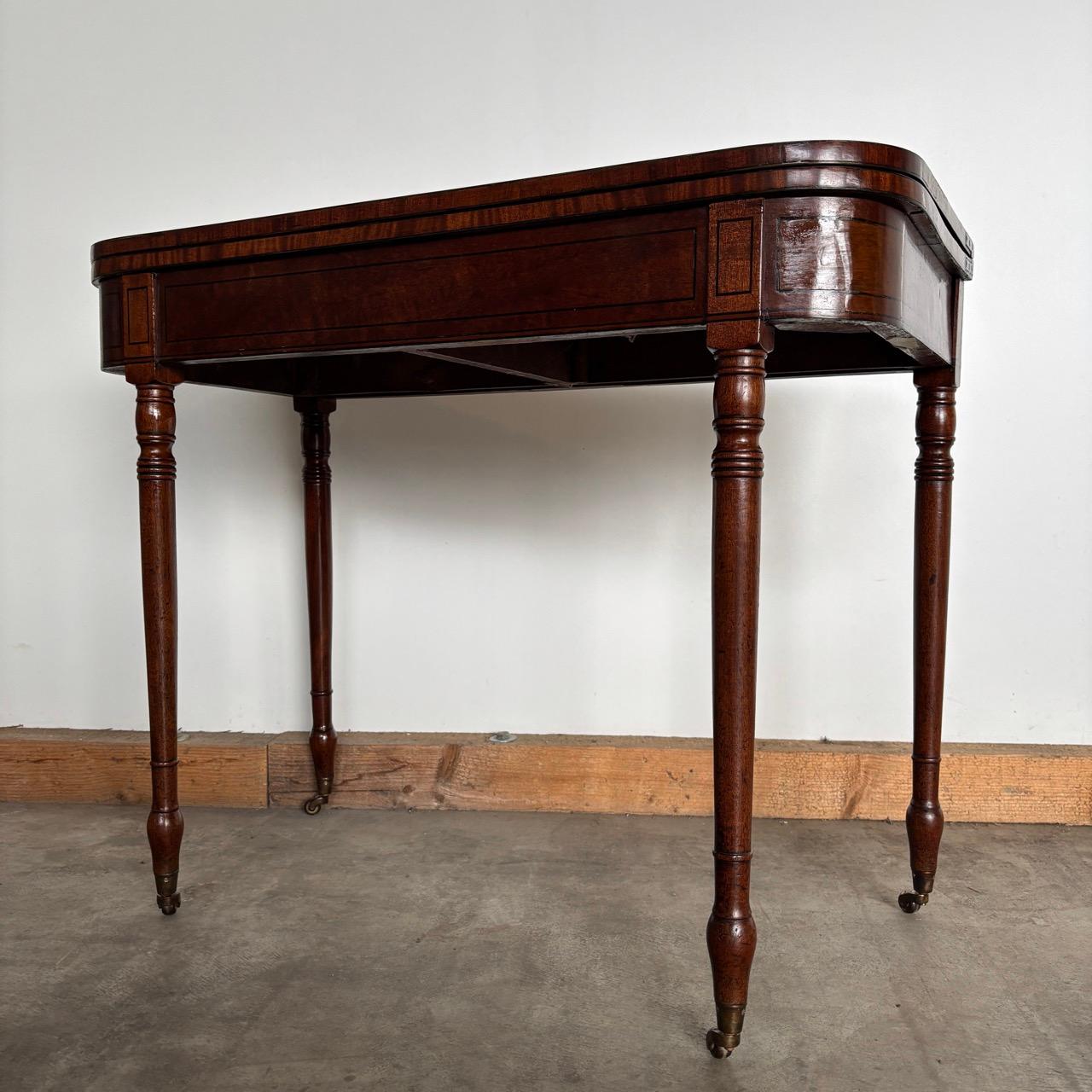 Console ancienne  Angleterre vers 1820  Pyramide acajou en vente 5