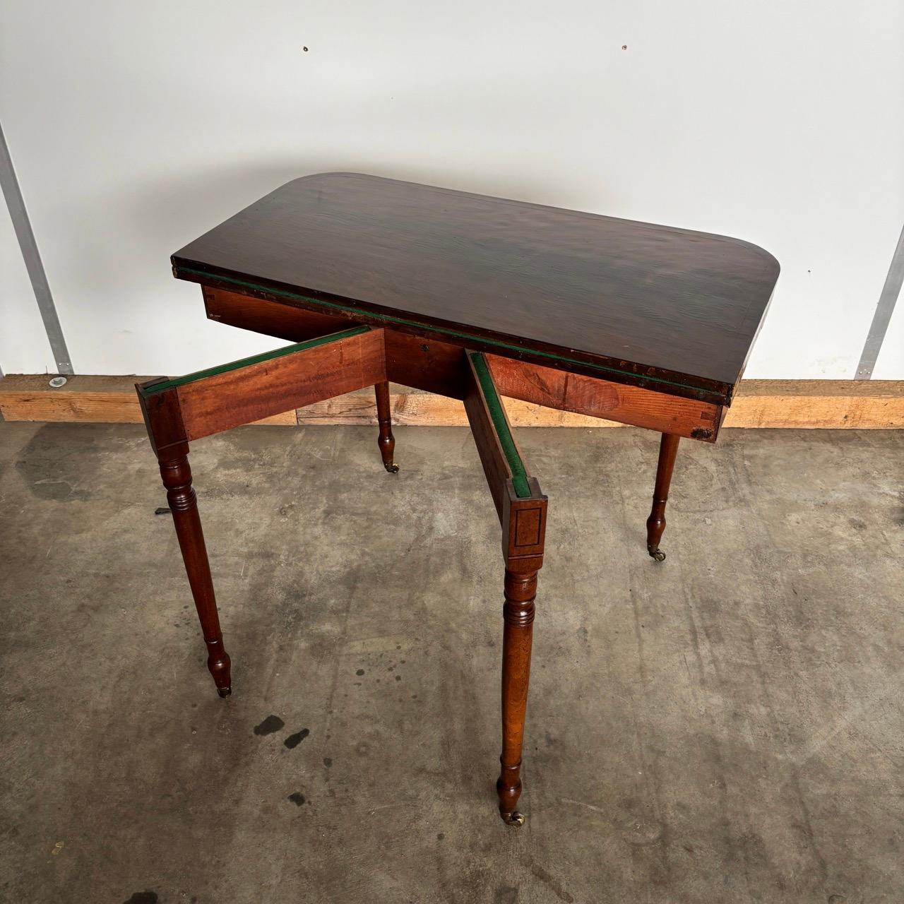 Console ancienne  Angleterre vers 1820  Pyramide acajou en vente 10