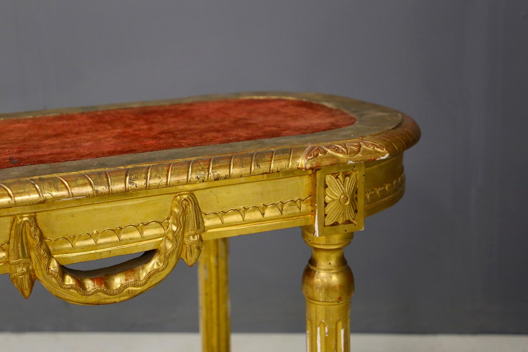 Antike Konsole aus vergoldetem Holz, Ende 1800- Anfang 1900 (Napoleon III.) im Angebot