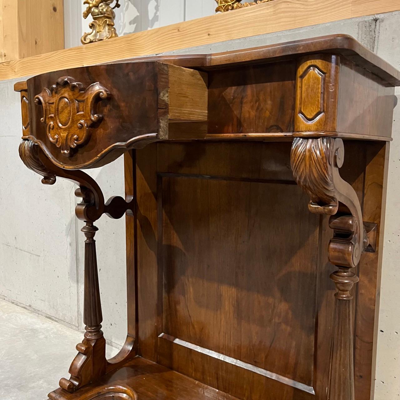 Antique console  Louis Philippe  walnut For Sale 6