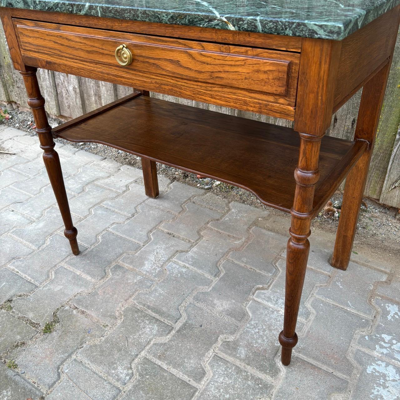 Console antica  Oak massiccio  Francia intorno al 1890 in vendita 7
