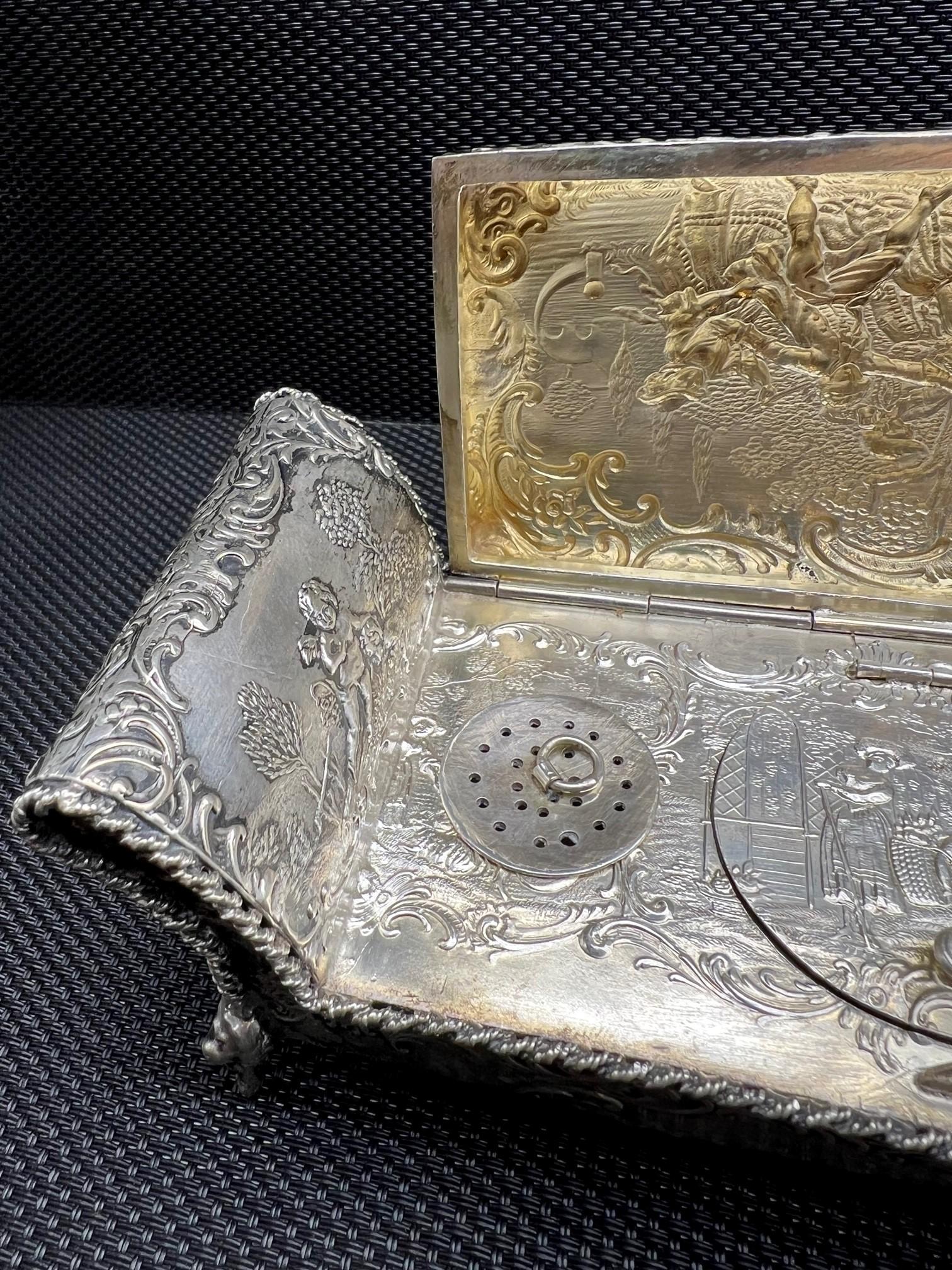 19th Century Antique Continental .800 Silver Daybed Form Hinged Silver Inkwell For Sale