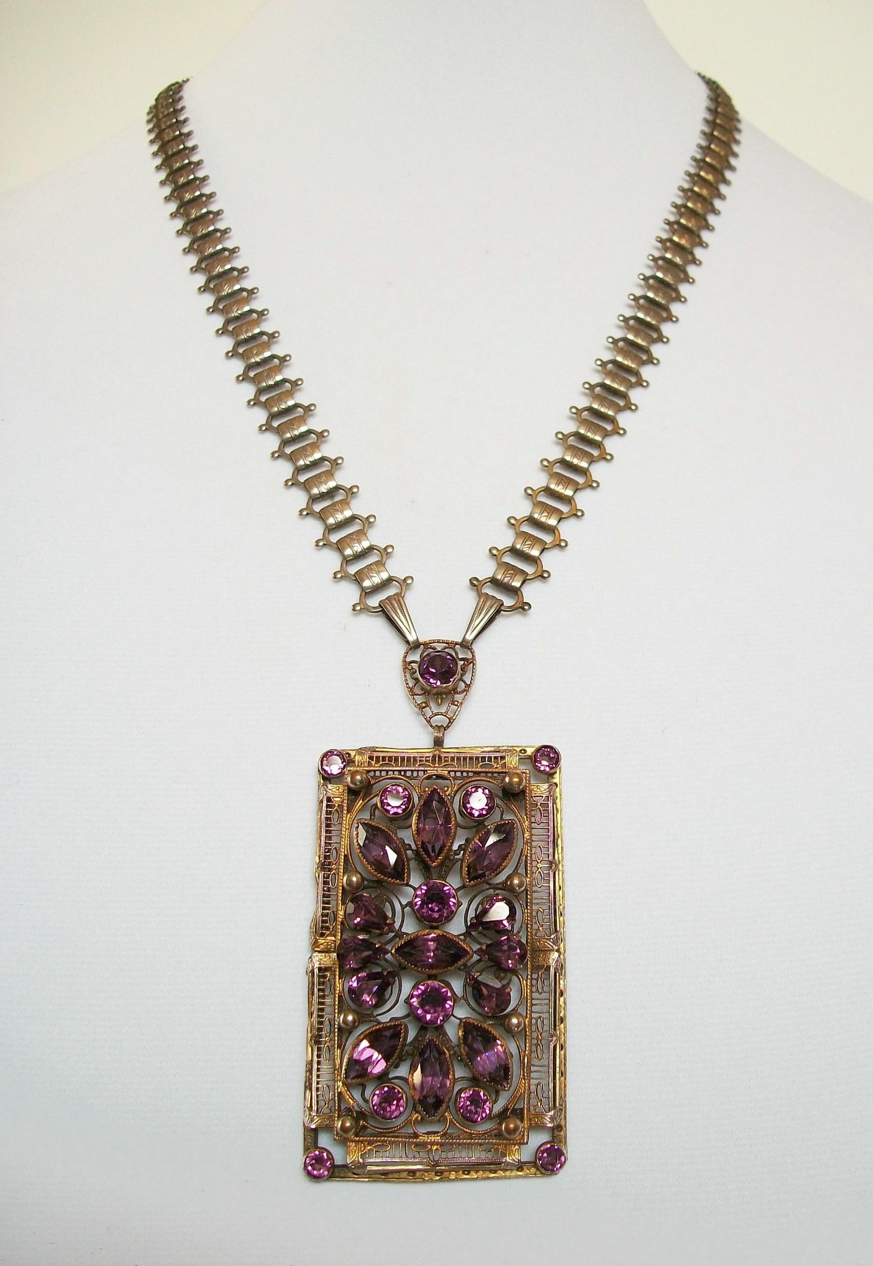 Women's Antique Continental Amethyst Paste Pendant Necklace, E.U., C. 1900 For Sale