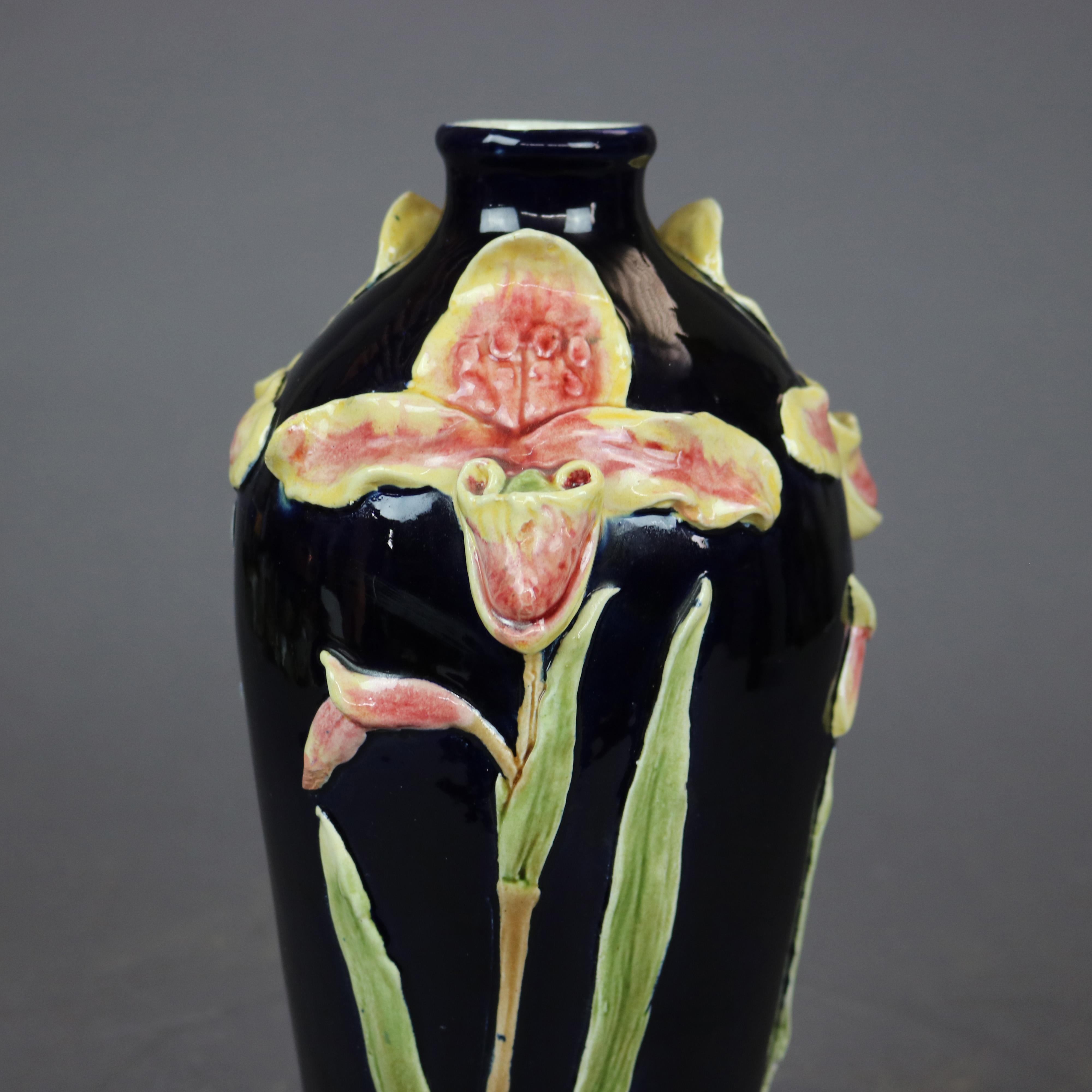 Antique Continental Art Nouveau Majolica Art Pottery Vase with Lily, circa 1900 2
