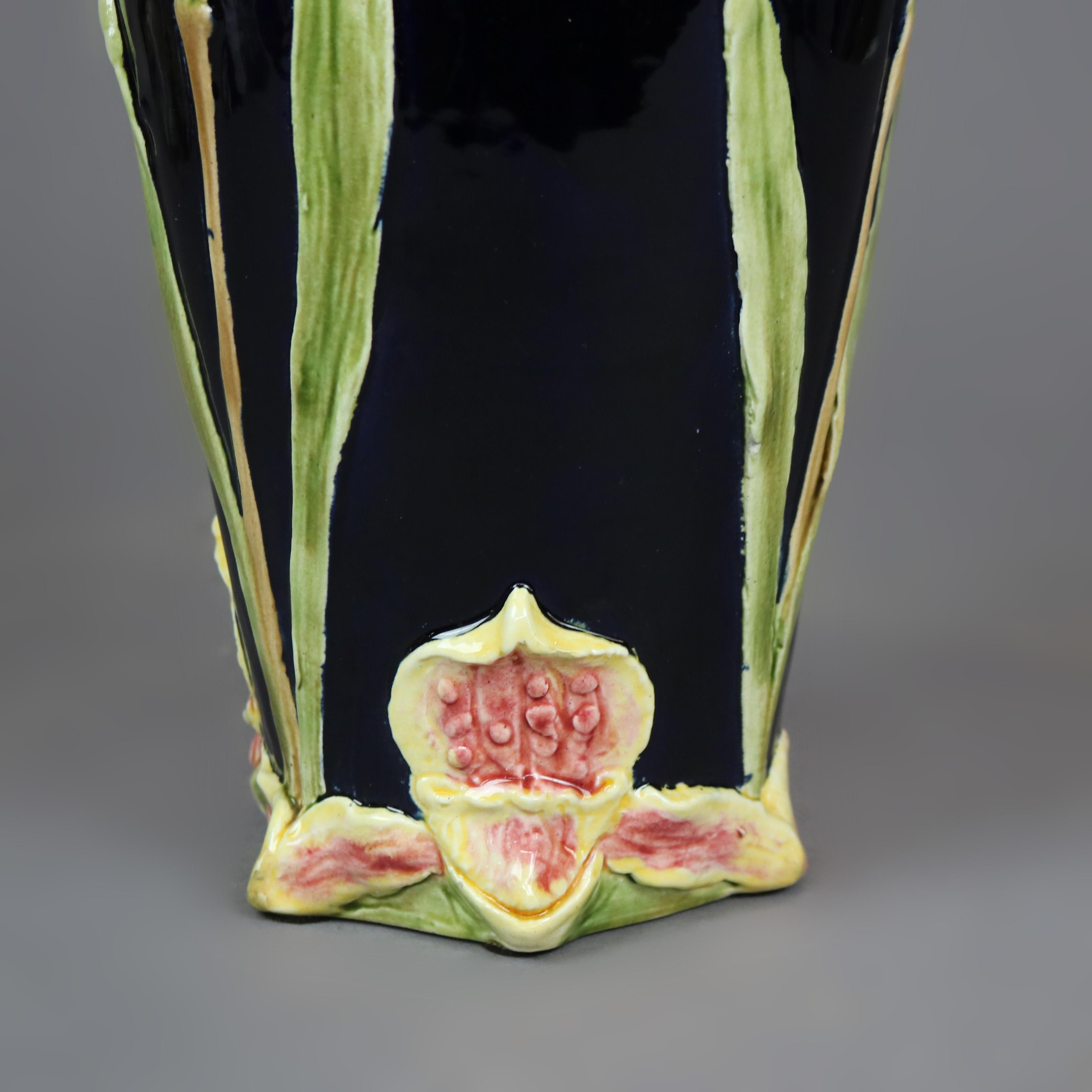 Antique Continental Art Nouveau Majolica Art Pottery Vase with Lily, circa 1900 3