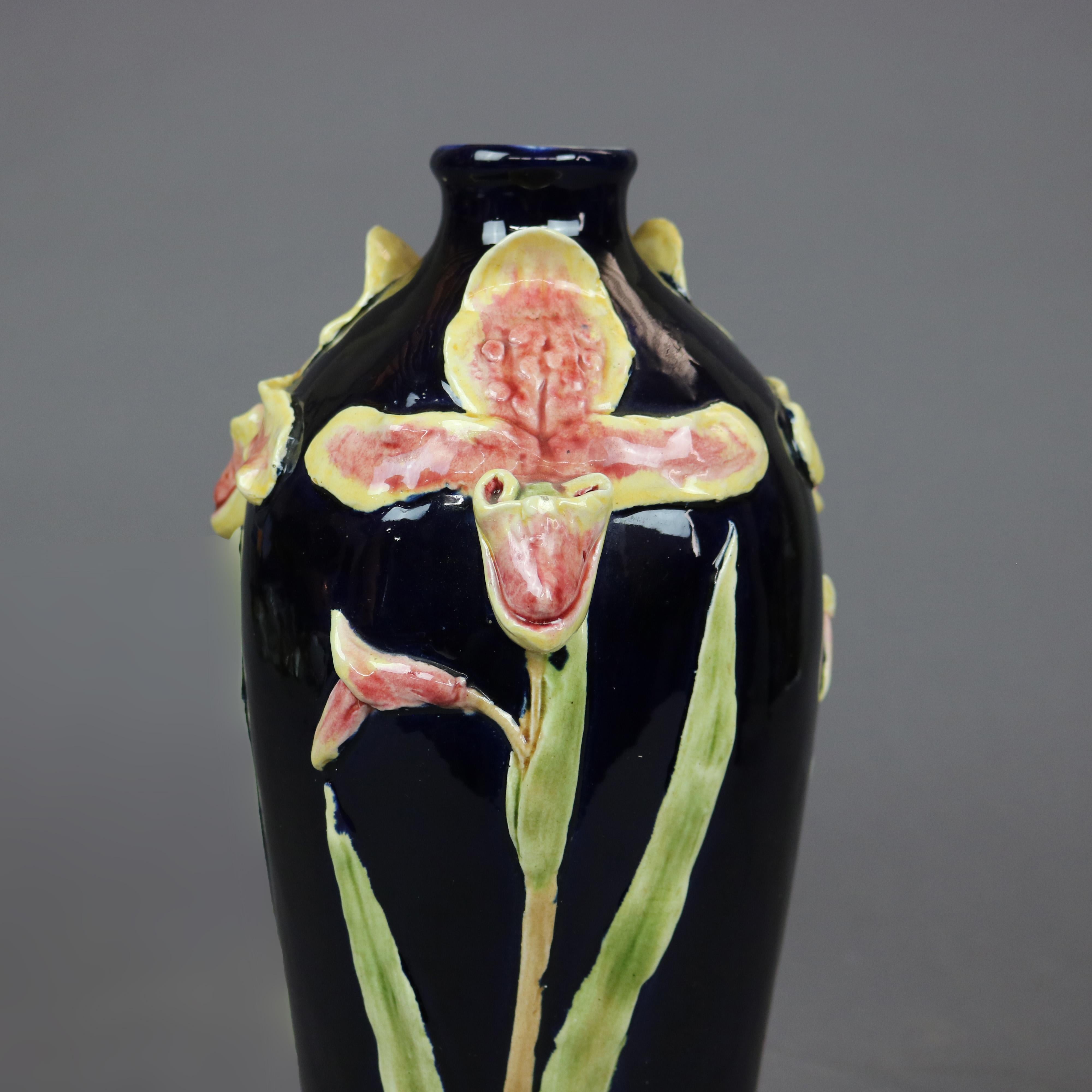 Antique Continental Art Nouveau Majolica Art Pottery Vase with Lily, circa 1900 4