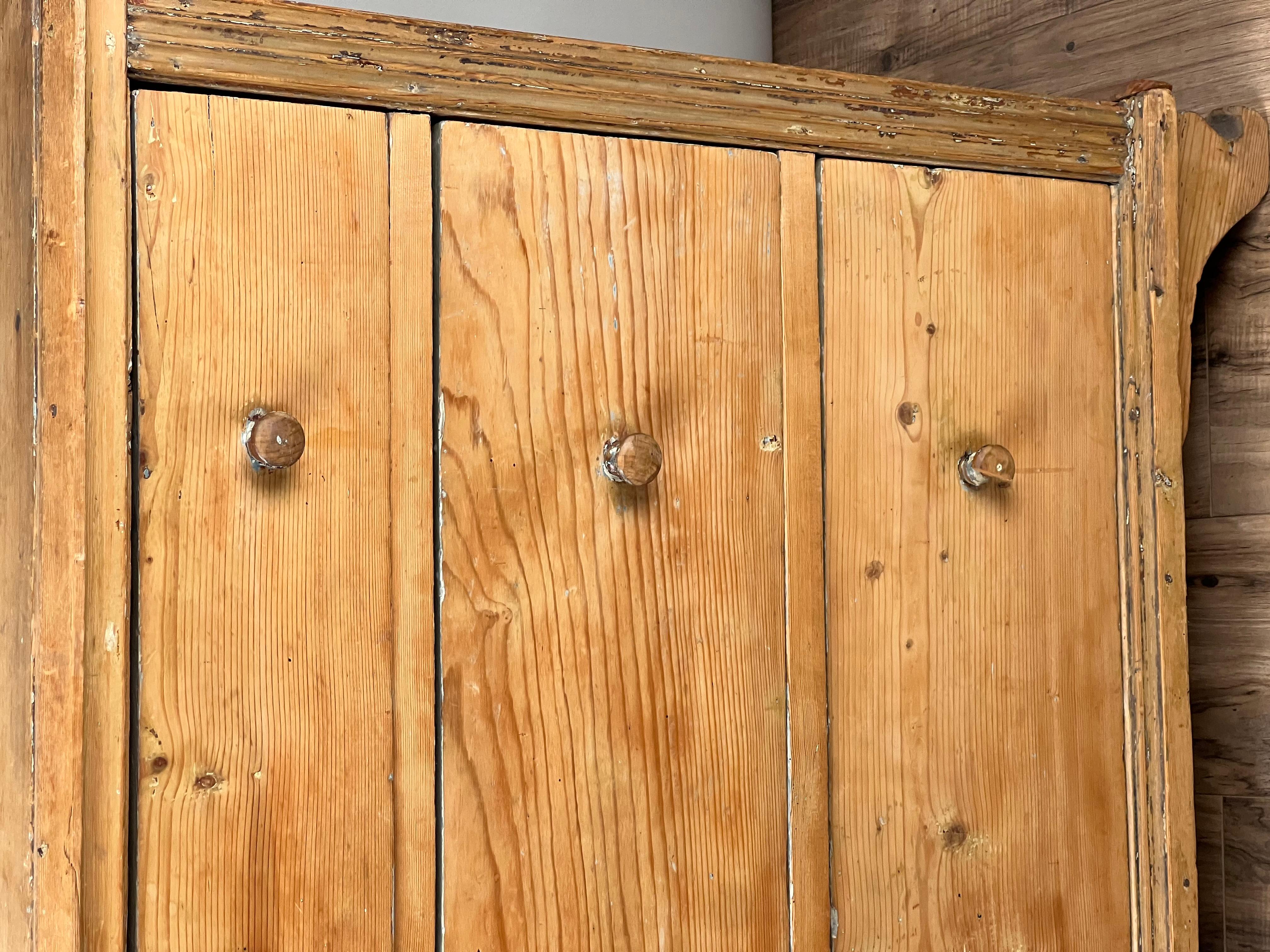 Antique Continental Biedermeier Pine Three Drawer Chest c. Early 19th Century 3